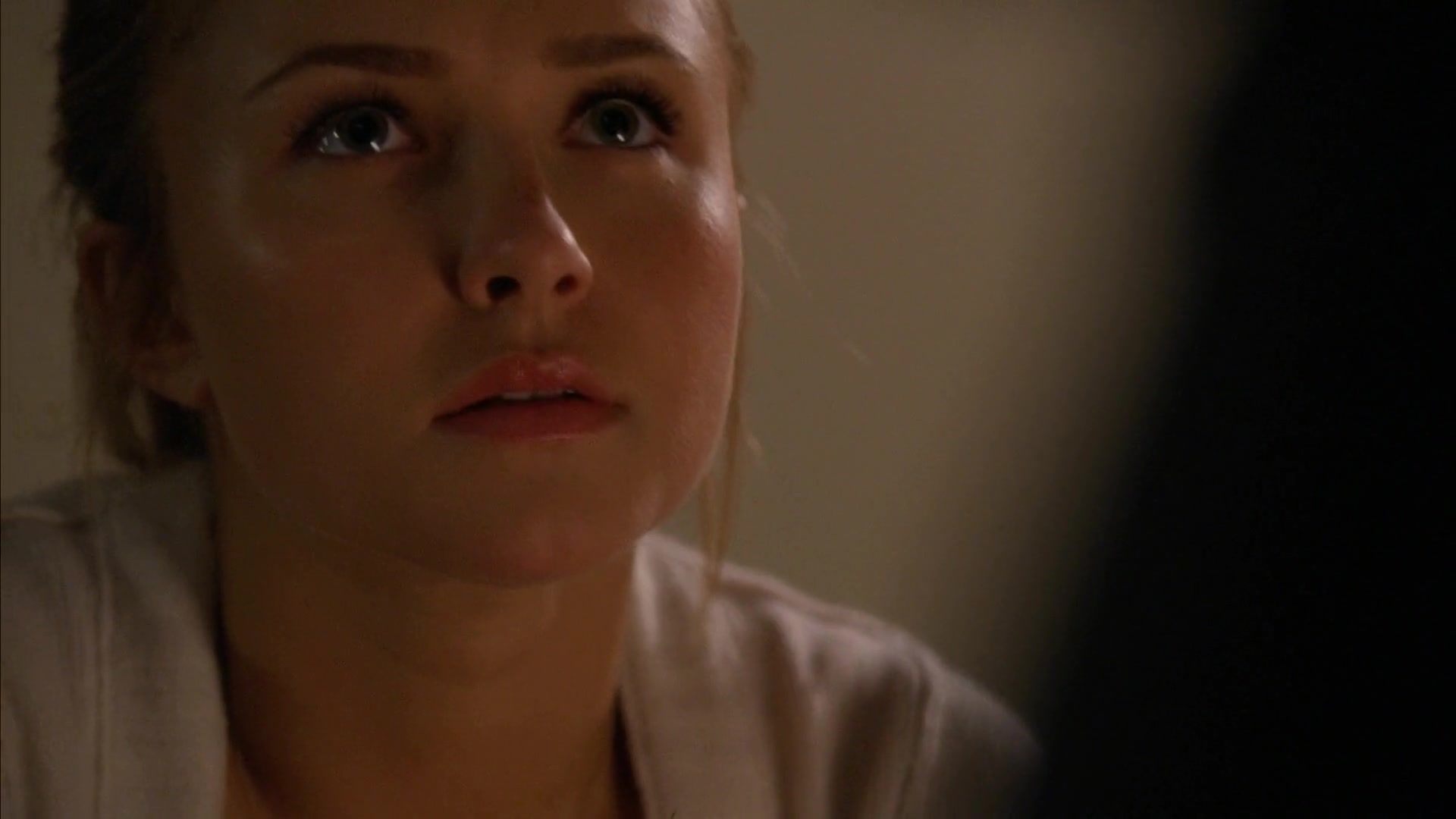 Heroes_S04E01E02_1080p_07695.jpg Heroes_S04E01E02_1080p_07695.jpg