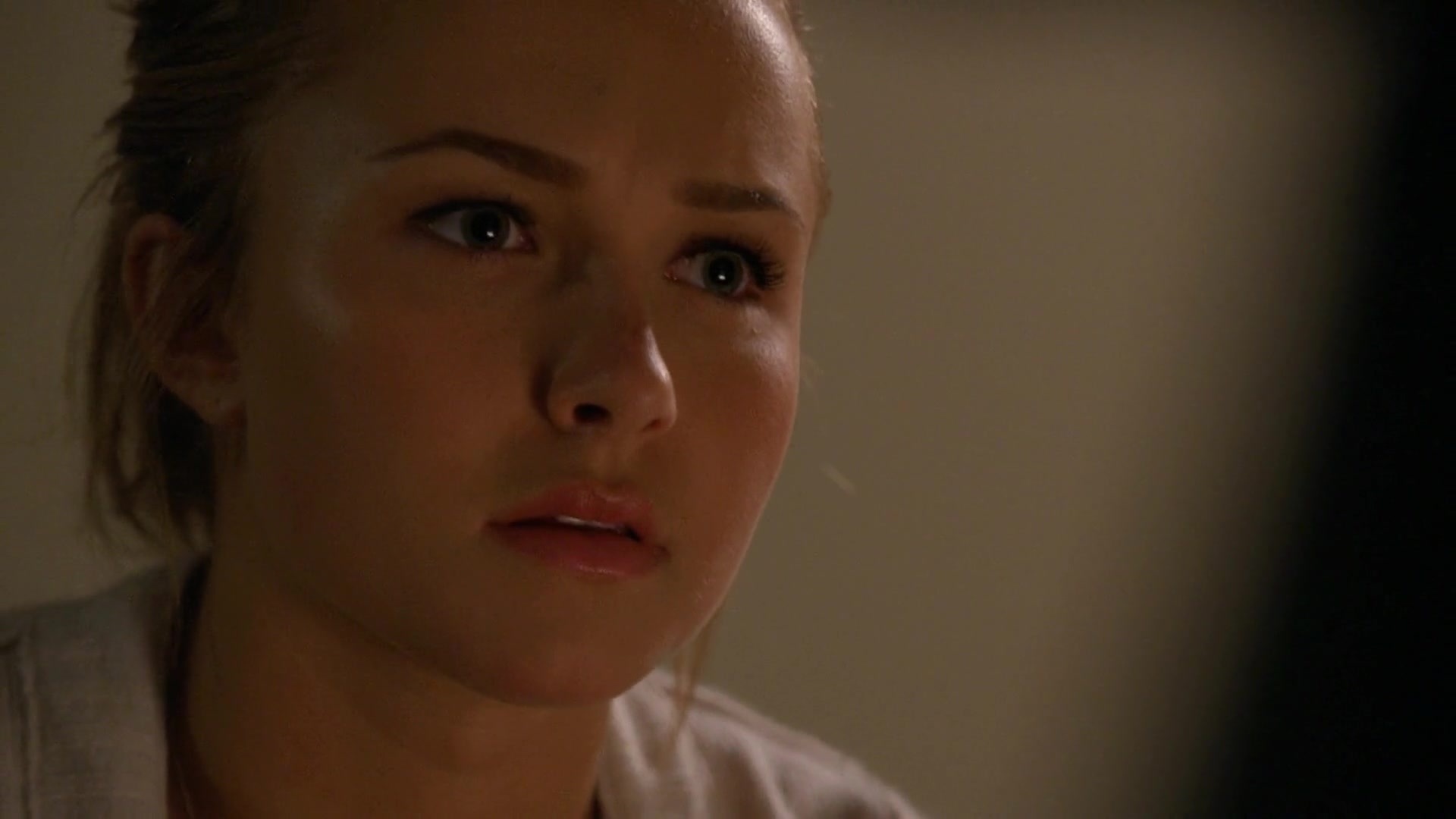 Heroes_S04E01E02_1080p_07718.jpg Heroes_S04E01E02_1080p_07718.jpg