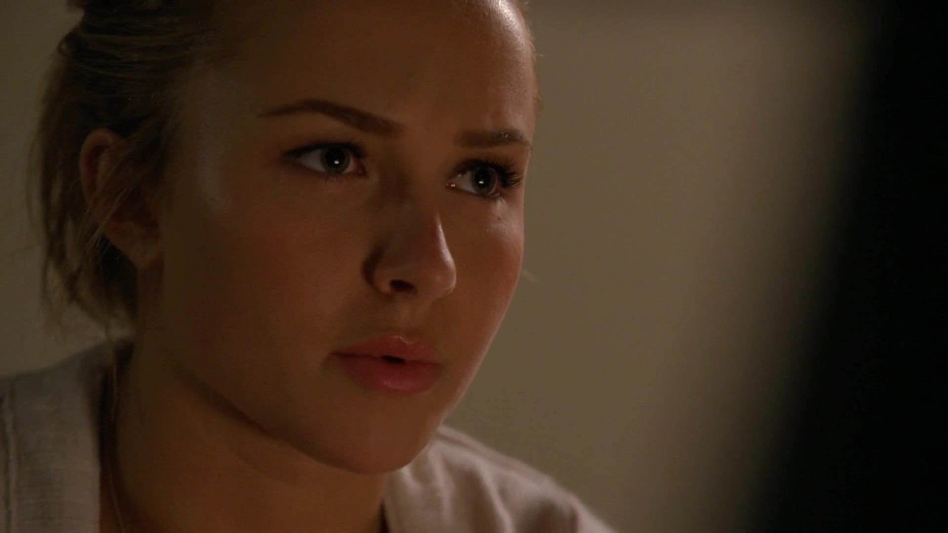 Heroes_S04E01E02_1080p_07721.jpg Heroes_S04E01E02_1080p_07721.jpg