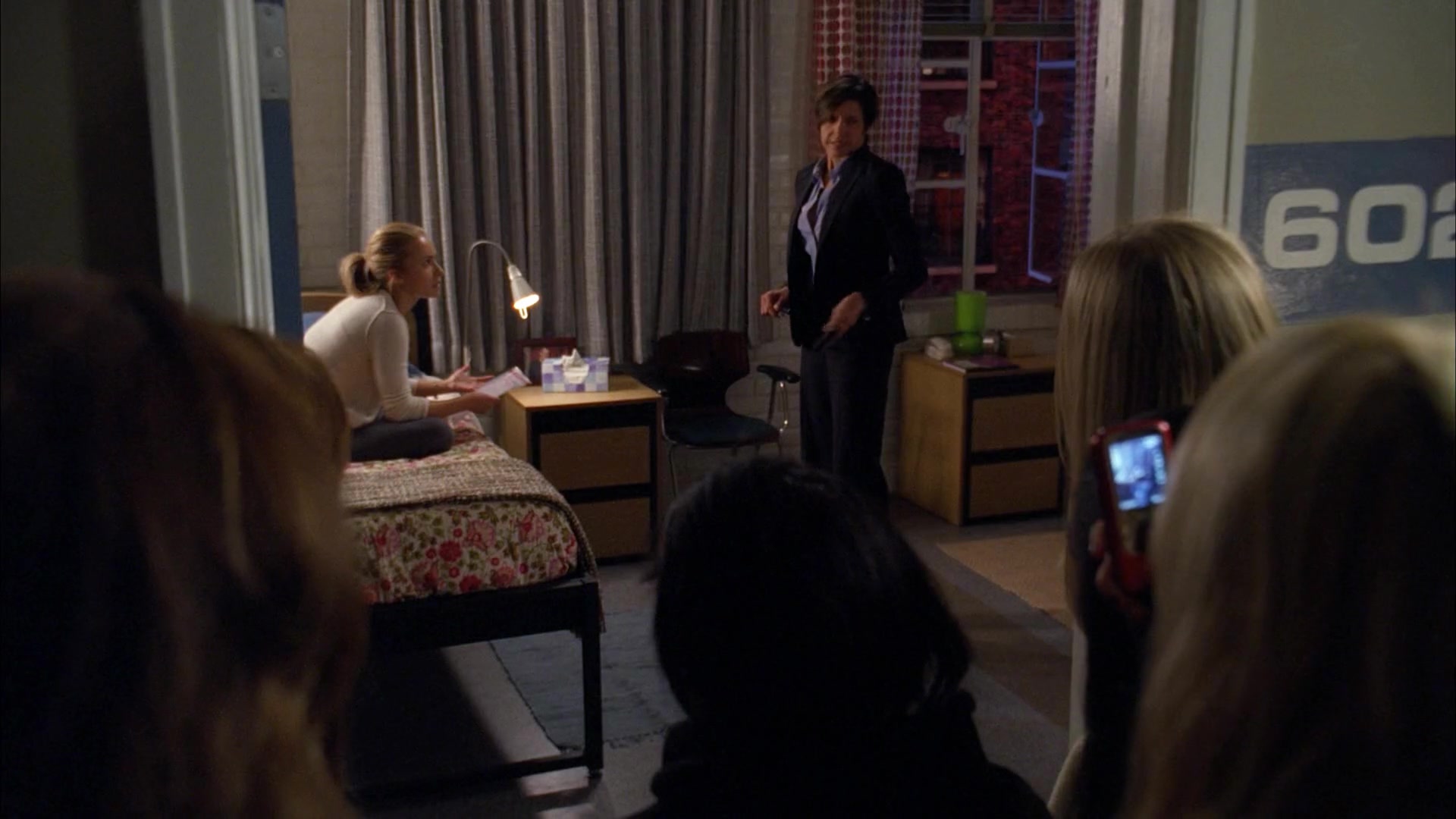 Heroes_S04E01E02_1080p_07741.jpg Heroes_S04E01E02_1080p_07741.jpg