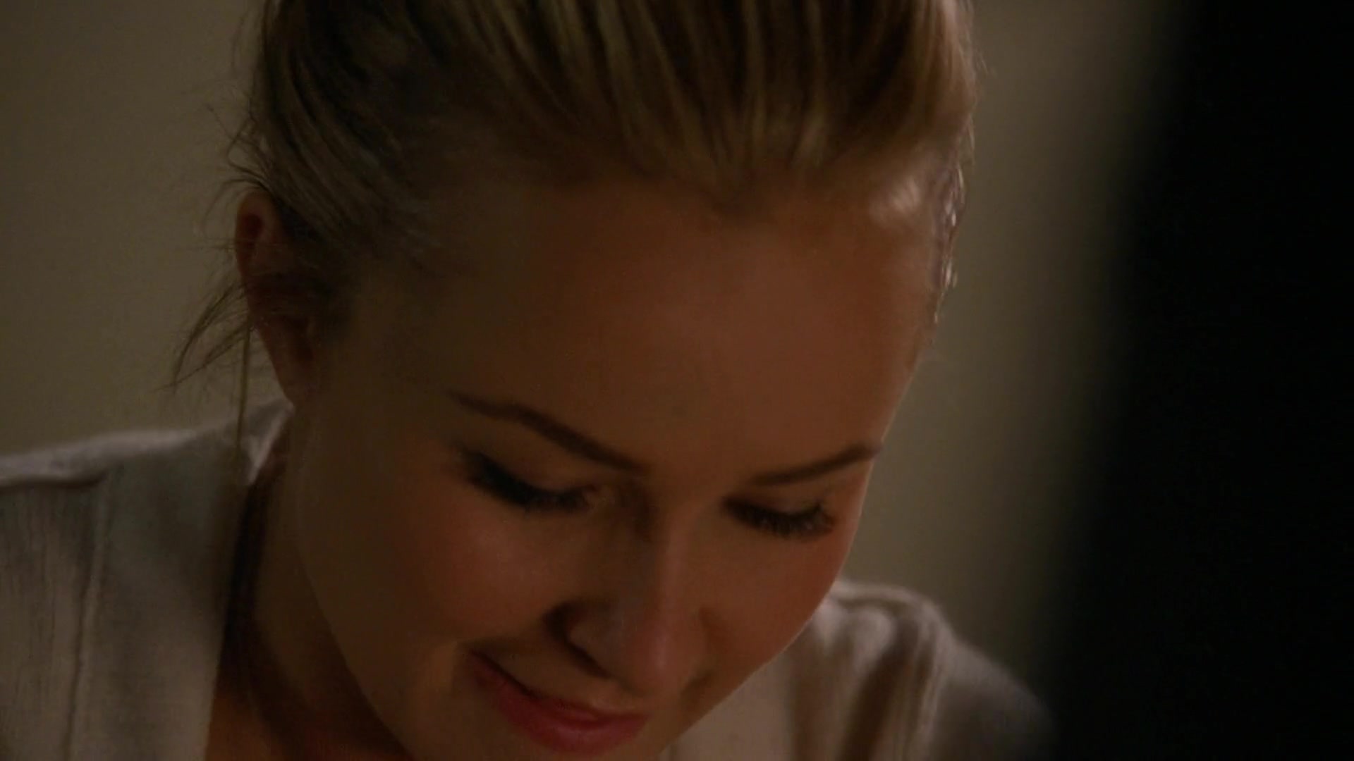 Heroes_S04E01E02_1080p_07794.jpg Heroes_S04E01E02_1080p_07794.jpg
