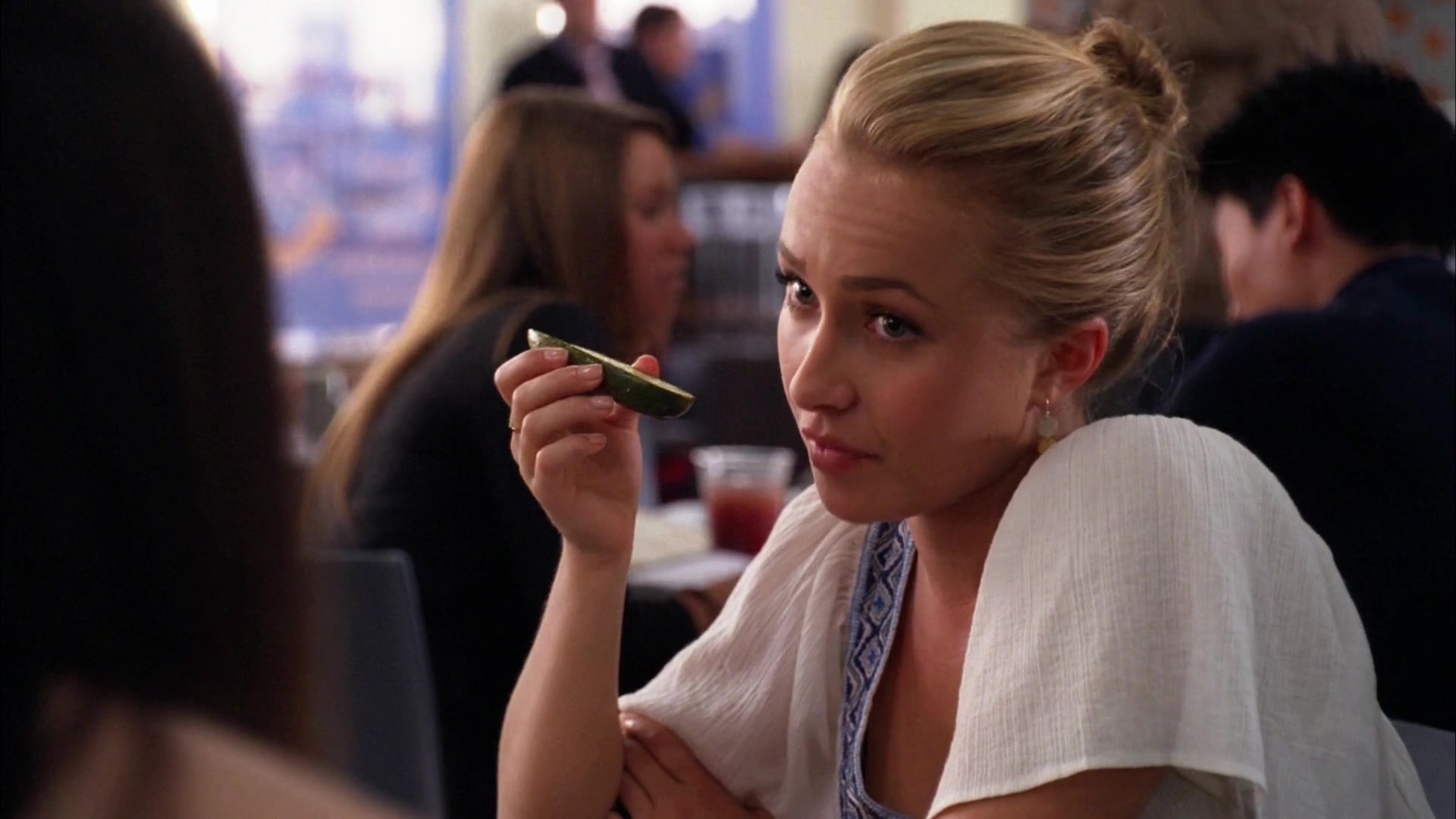 Heroes_S04E01E02_1080p_10238.jpg