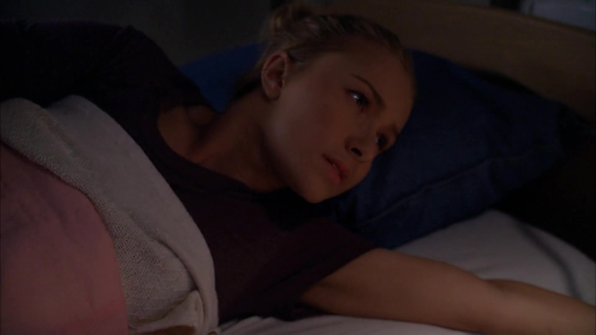 Heroes_S04E01E02_1080p_11875.jpg Heroes_S04E01E02_1080p_11875.jpg