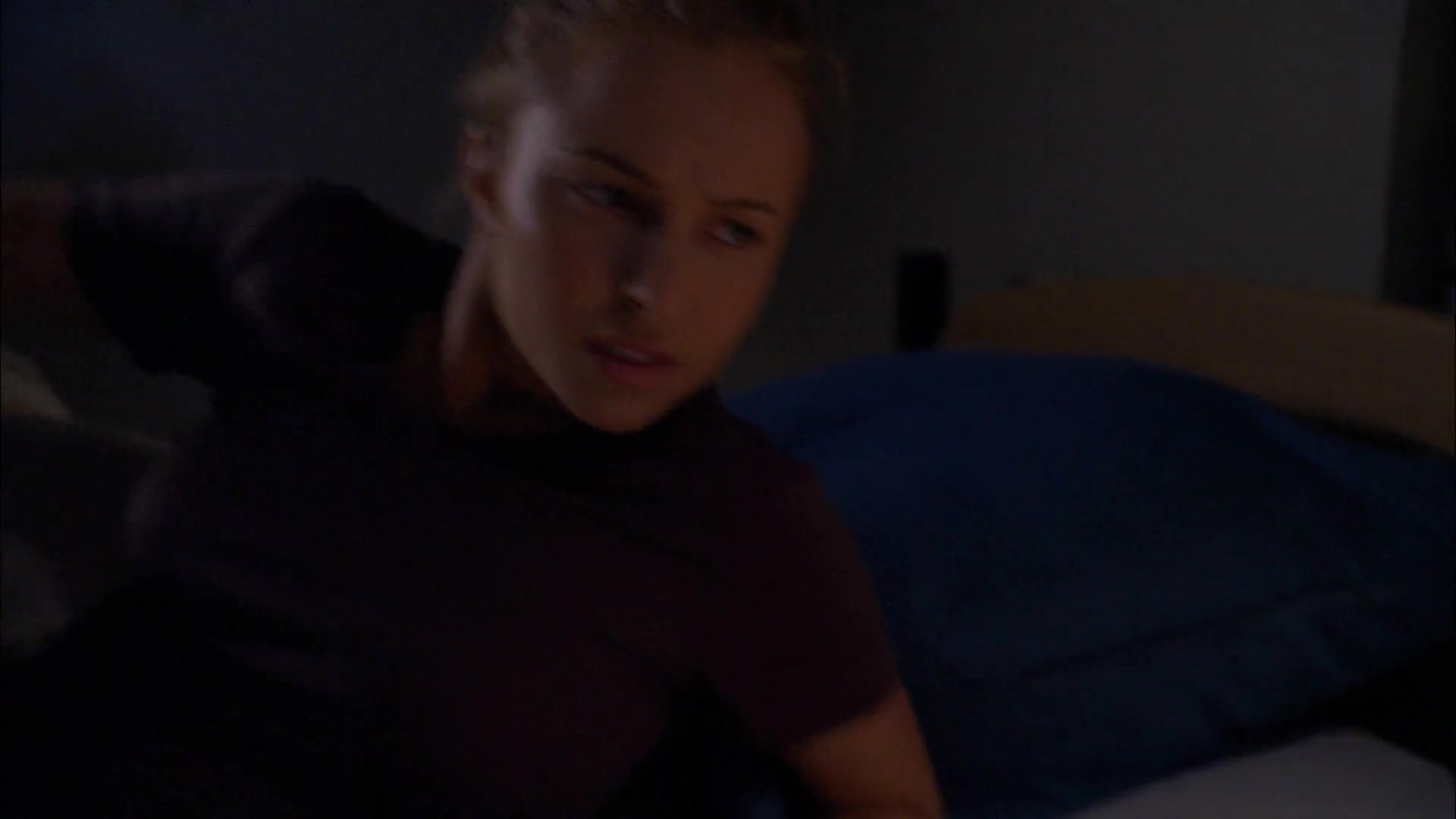 Heroes_S04E01E02_1080p_11879.jpg Heroes_S04E01E02_1080p_11879.jpg
