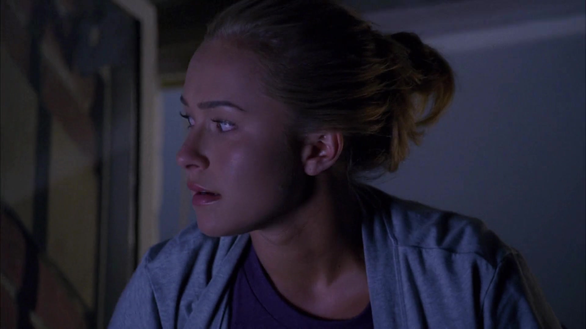 Heroes_S04E01E02_1080p_11929.jpg Heroes_S04E01E02_1080p_11929.jpg