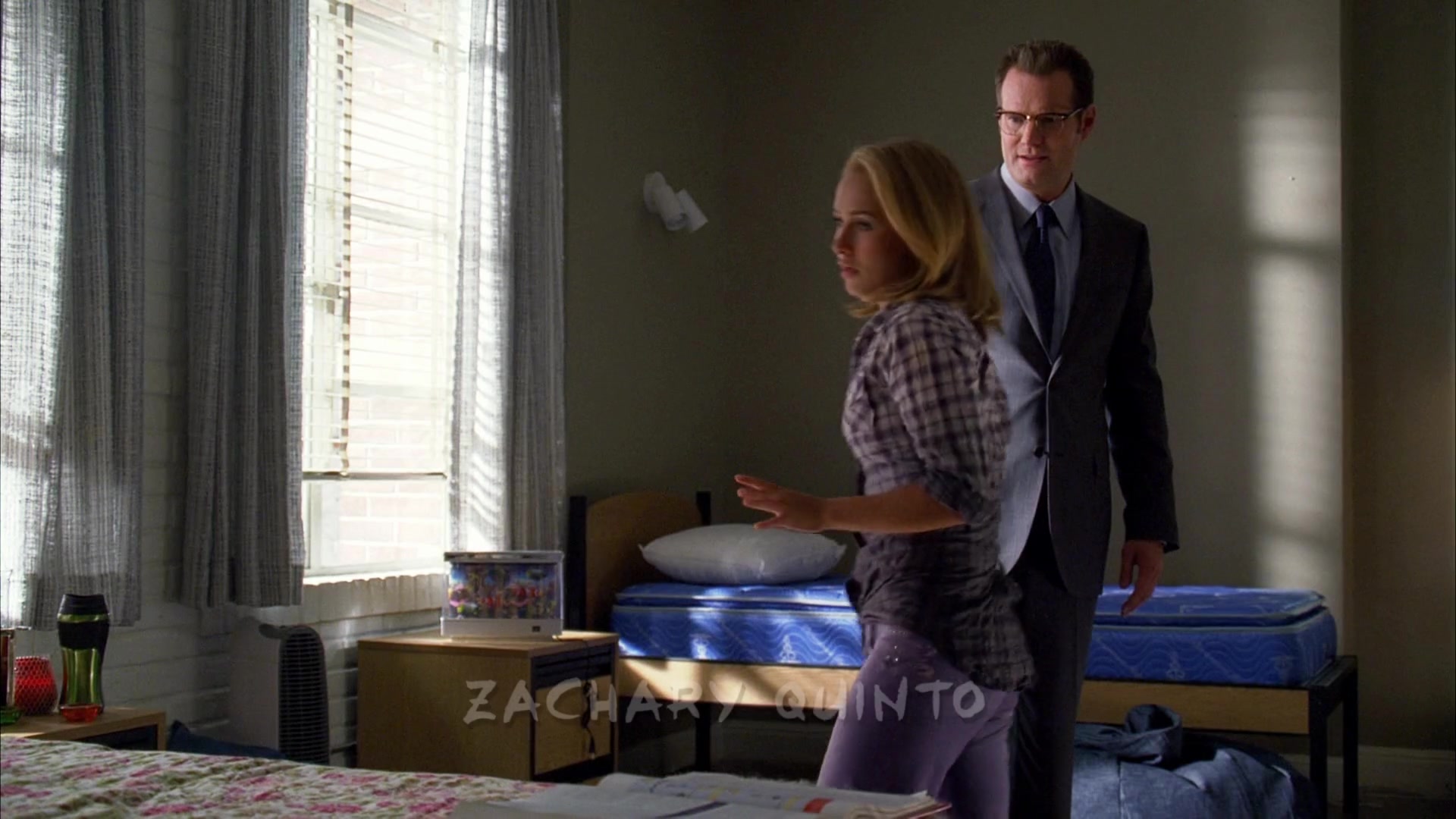 Heroes_S04E03_1080p_1570.jpg Heroes_S04E03_1080p_1570.jpg