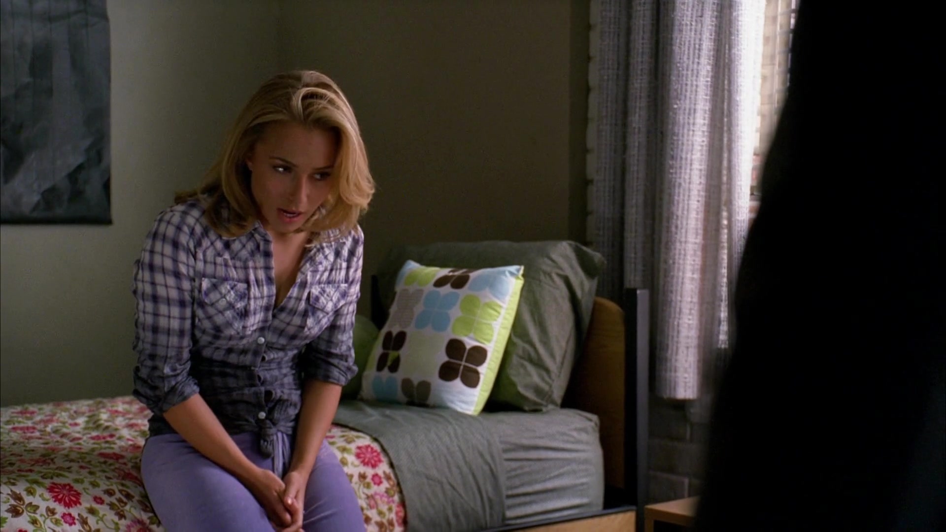 Heroes_S04E03_1080p_1584.jpg Heroes_S04E03_1080p_1584.jpg