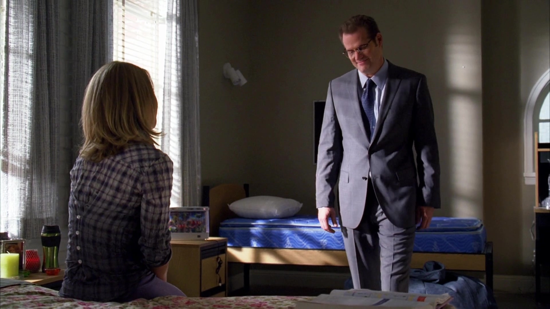 Heroes_S04E03_1080p_1645.jpg Heroes_S04E03_1080p_1645.jpg