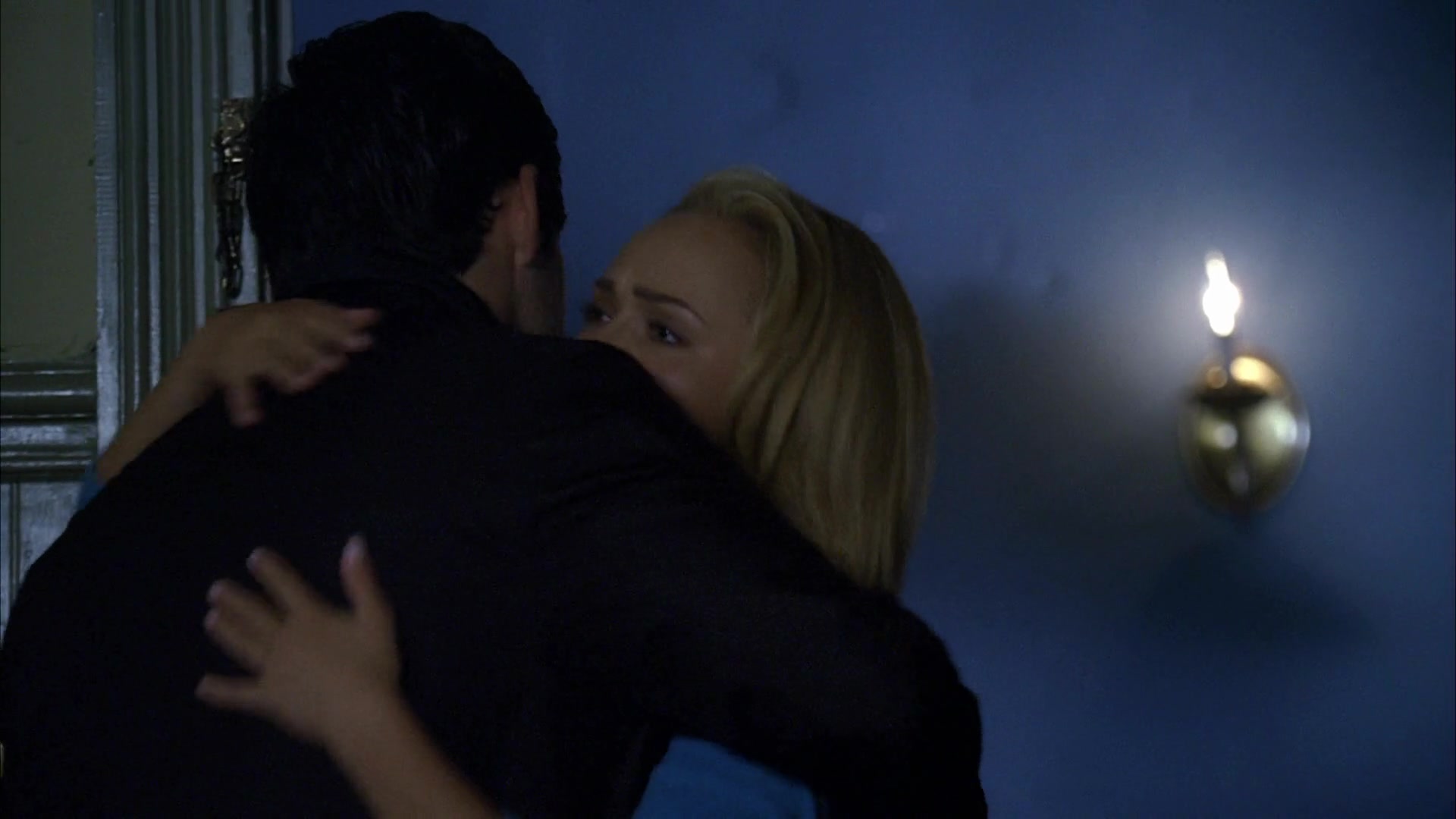 Heroes_S04E03_1080p_1669.jpg