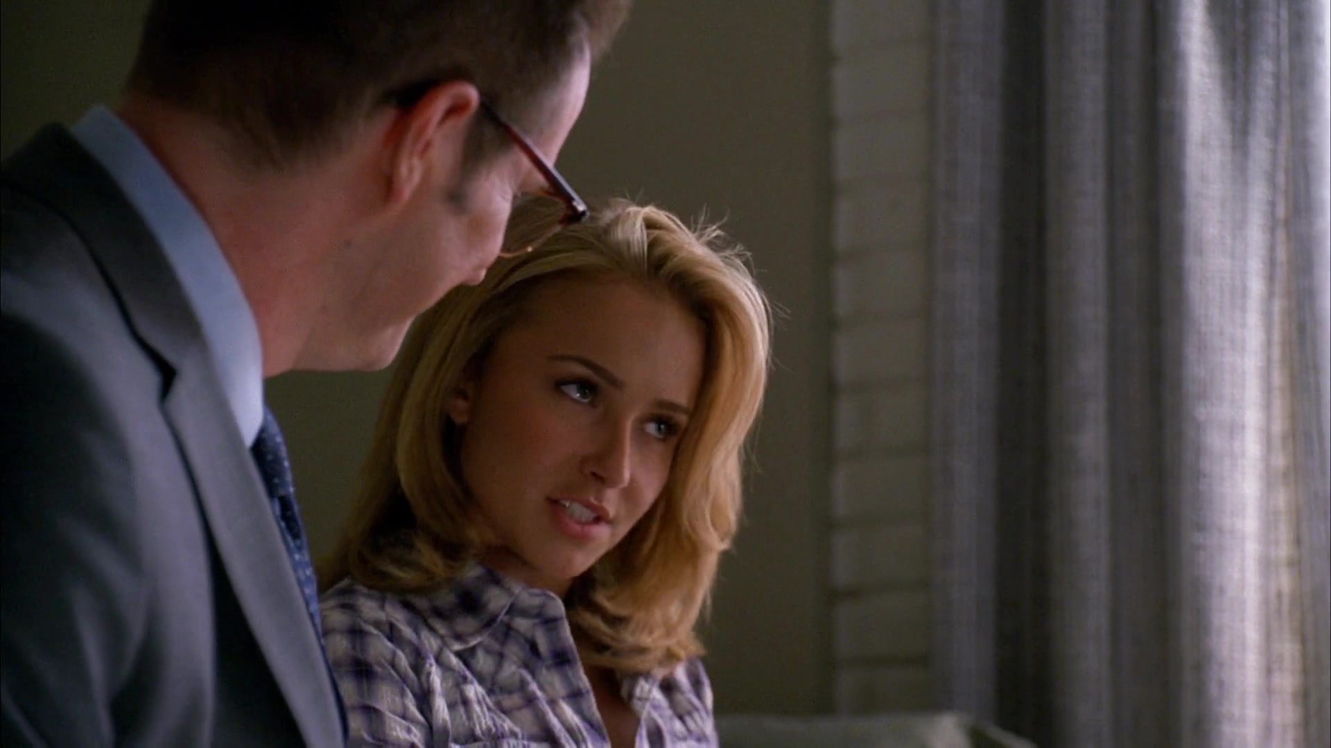 Heroes_S04E03_1080p_1675.jpg Heroes_S04E03_1080p_1675.jpg