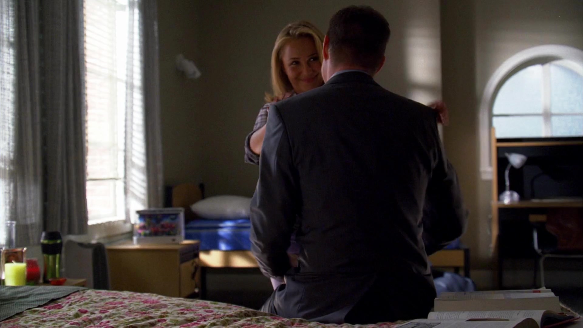 Heroes_S04E03_1080p_1684.jpg Heroes_S04E03_1080p_1684.jpg
