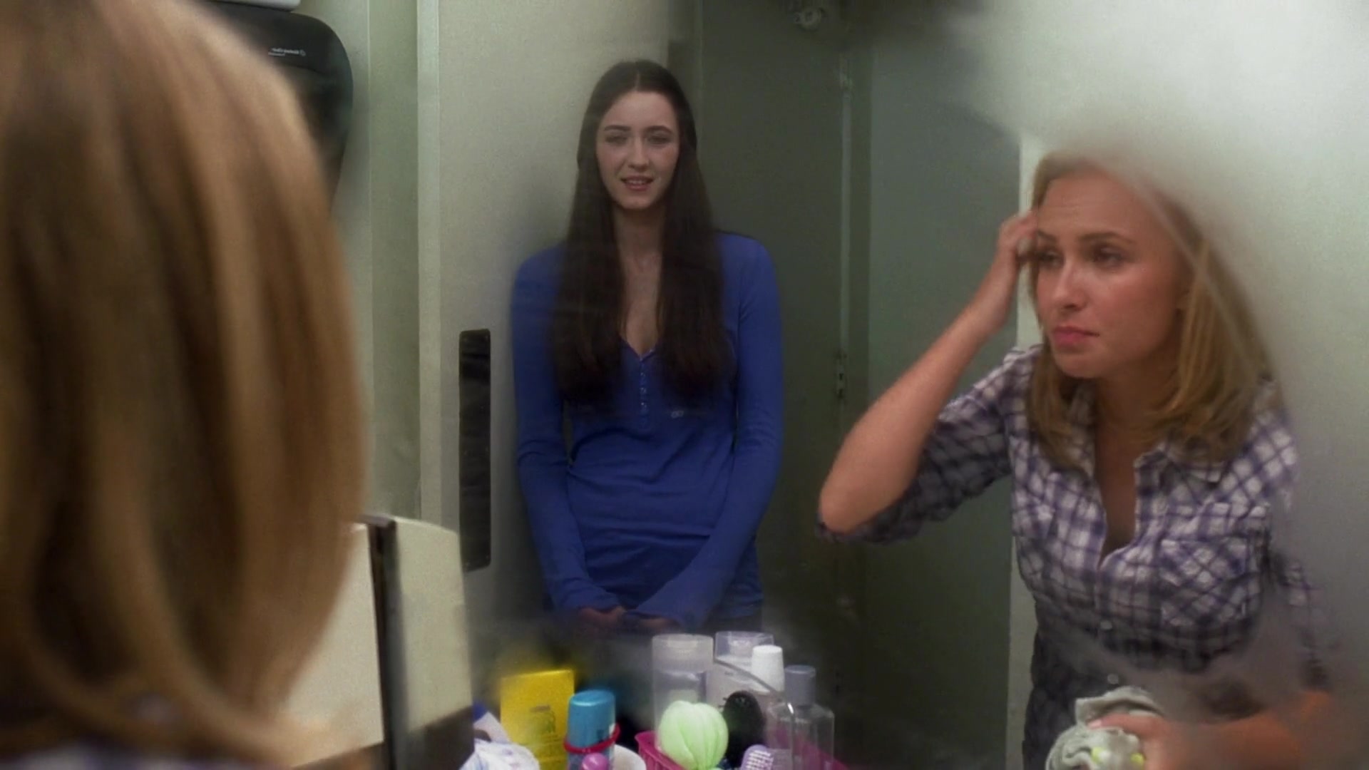 Heroes_S04E03_1080p_1741.jpg Heroes_S04E03_1080p_1741.jpg