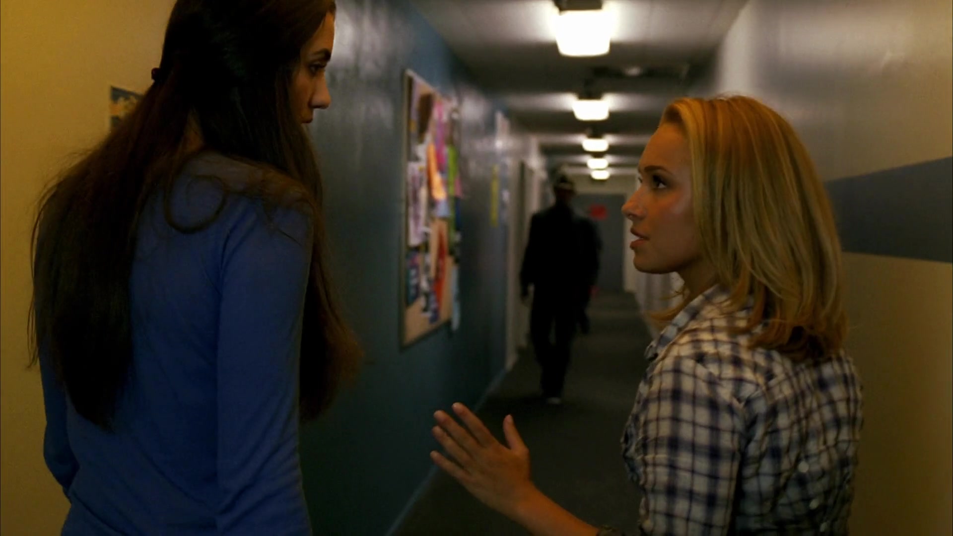 Heroes_S04E03_1080p_1823.jpg Heroes_S04E03_1080p_1823.jpg