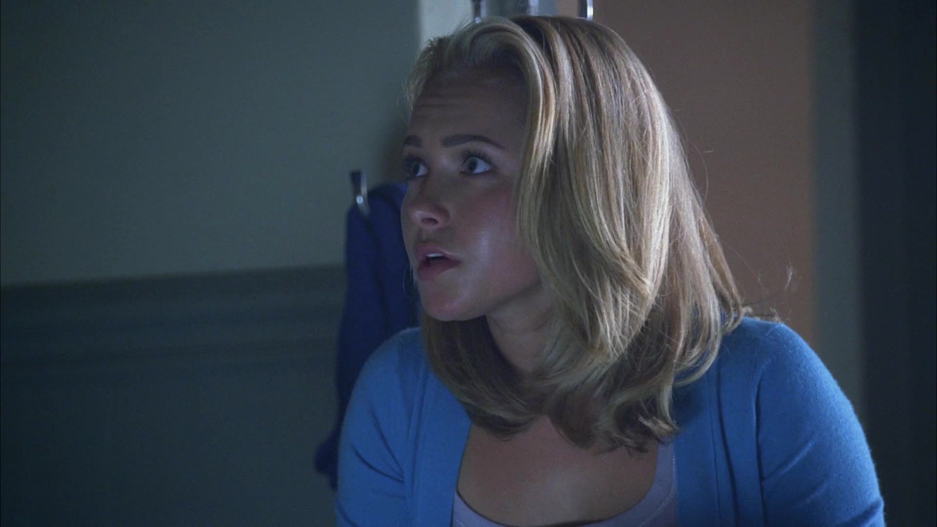 Heroes_S04E03_1080p_2393.jpg Heroes_S04E03_1080p_2393.jpg