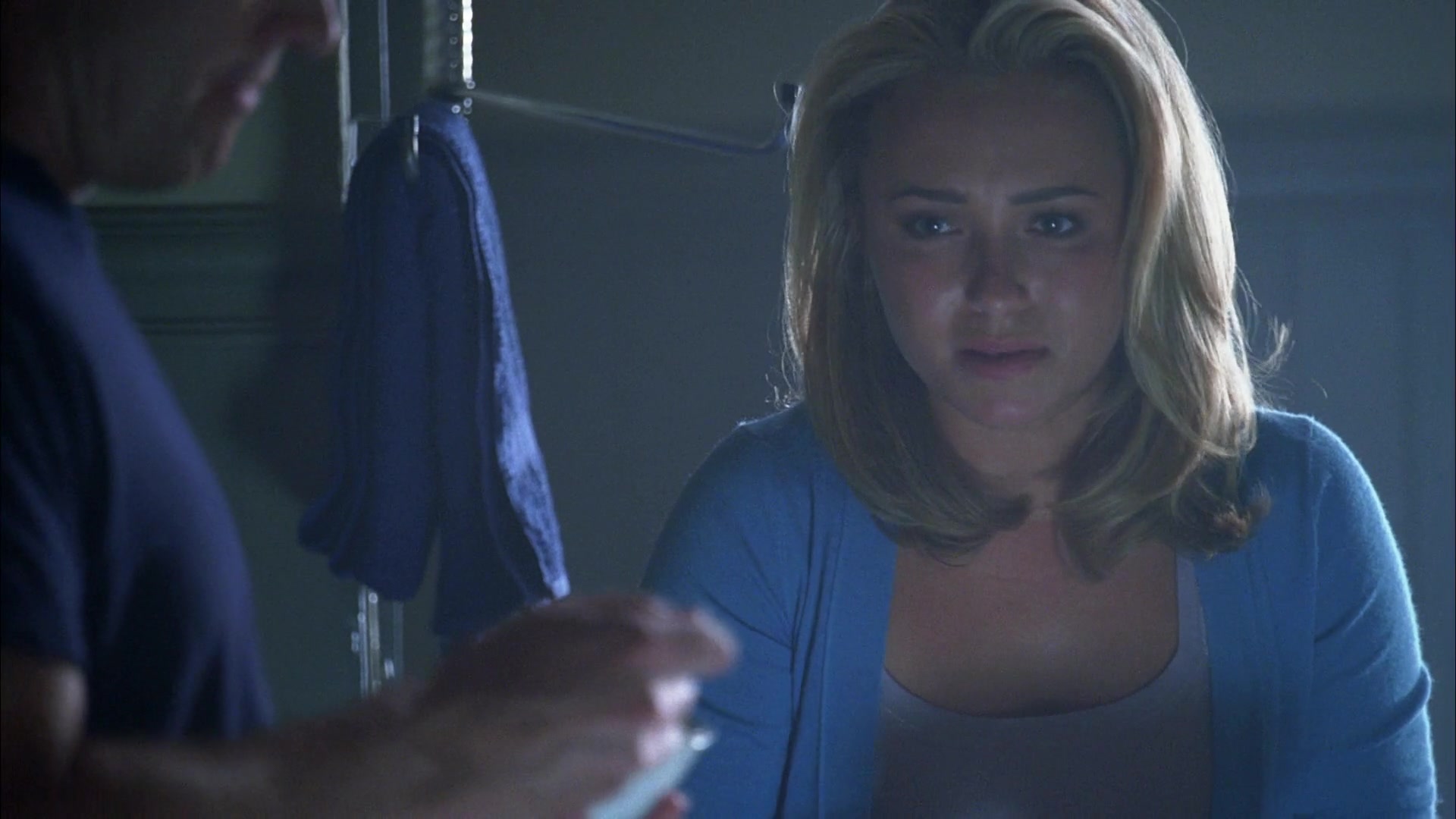Heroes_S04E03_1080p_2407.jpg