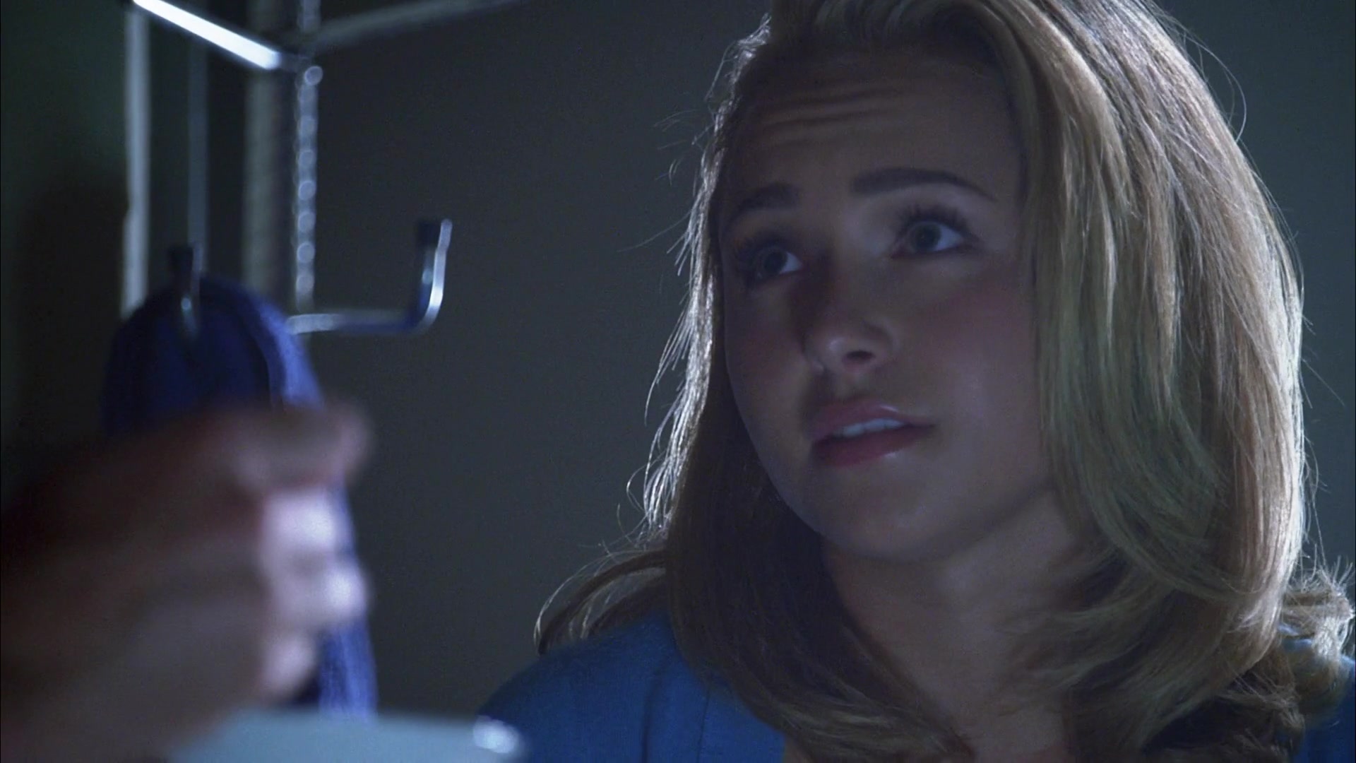 Heroes_S04E03_1080p_2424.jpg