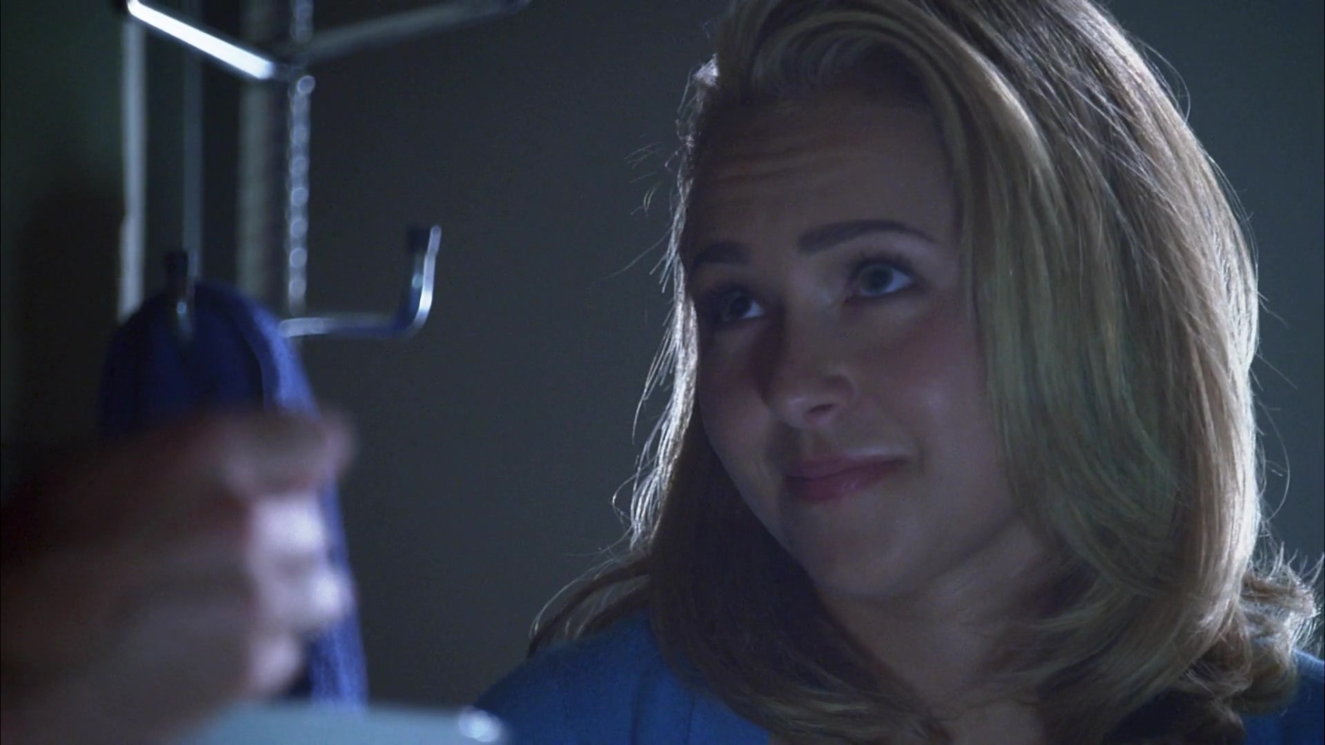 Heroes_S04E03_1080p_2427.jpg