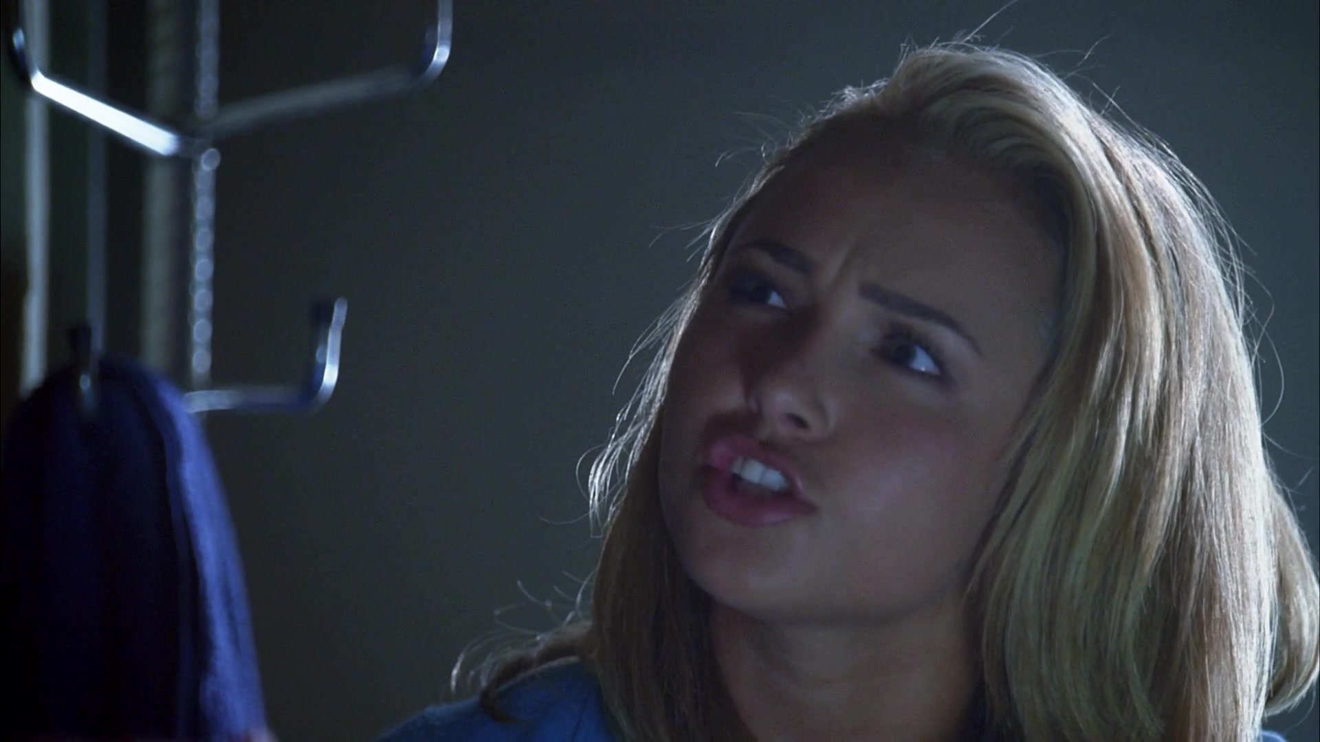 Heroes_S04E03_1080p_2568.jpg