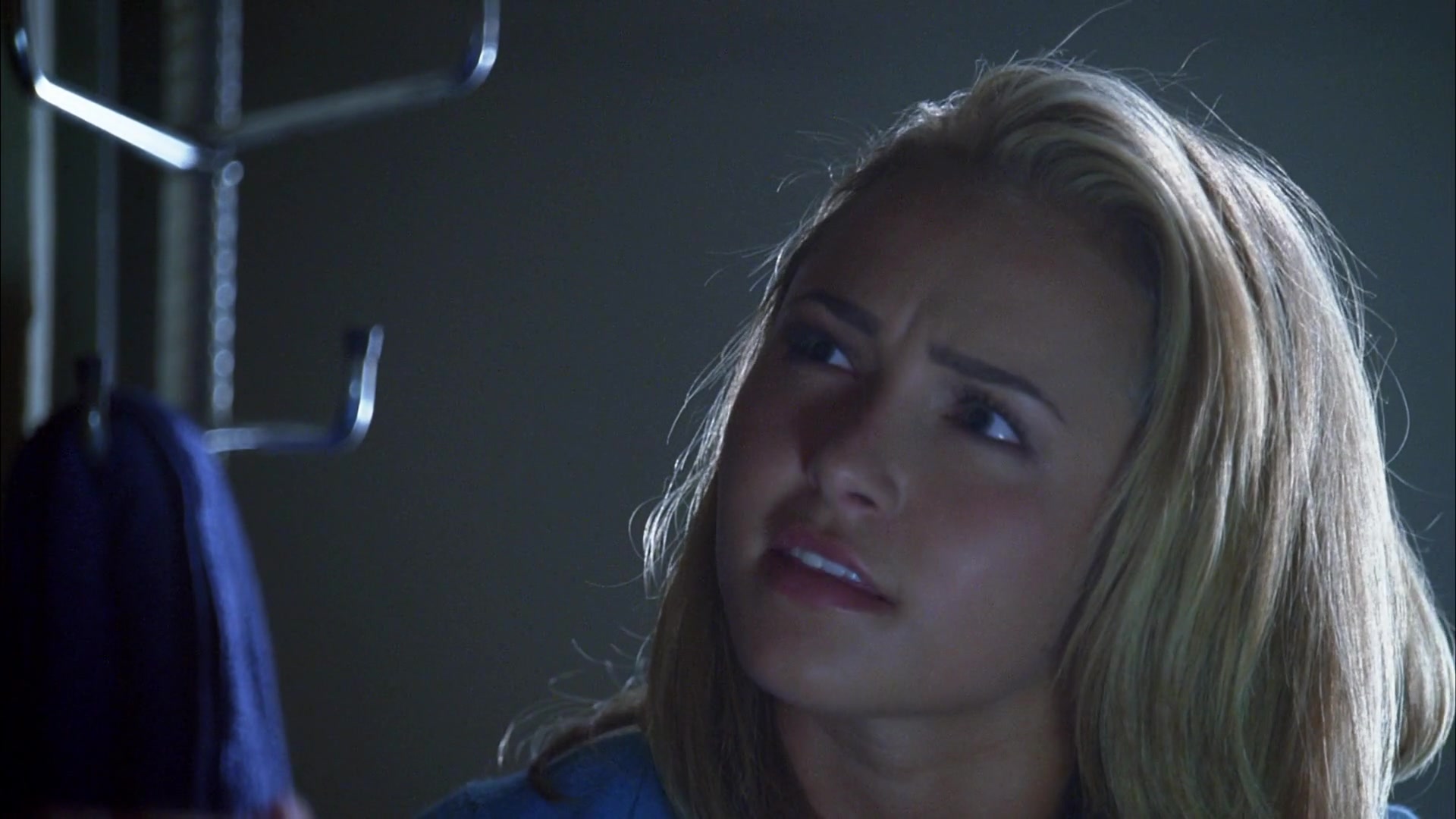 Heroes_S04E03_1080p_2569.jpg Heroes_S04E03_1080p_2569.jpg