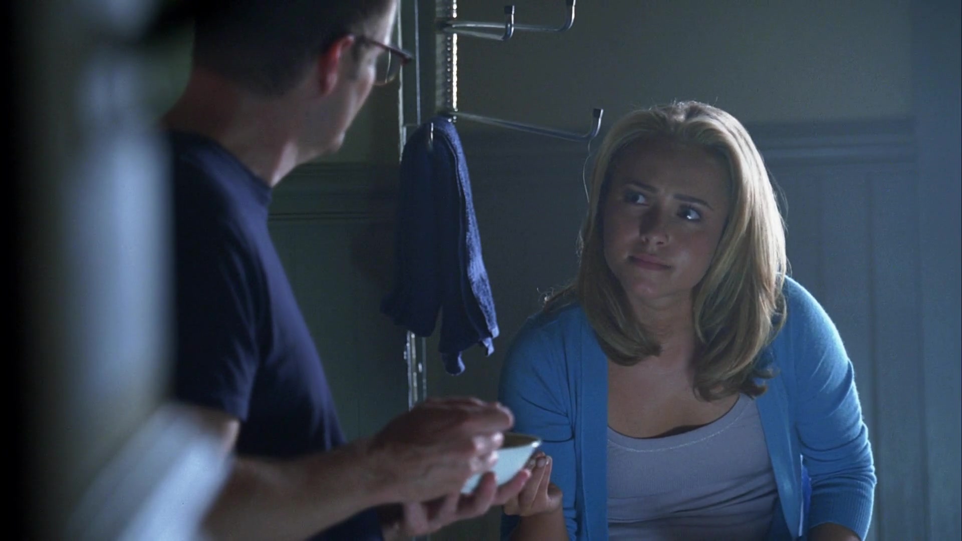 Heroes_S04E03_1080p_2593.jpg