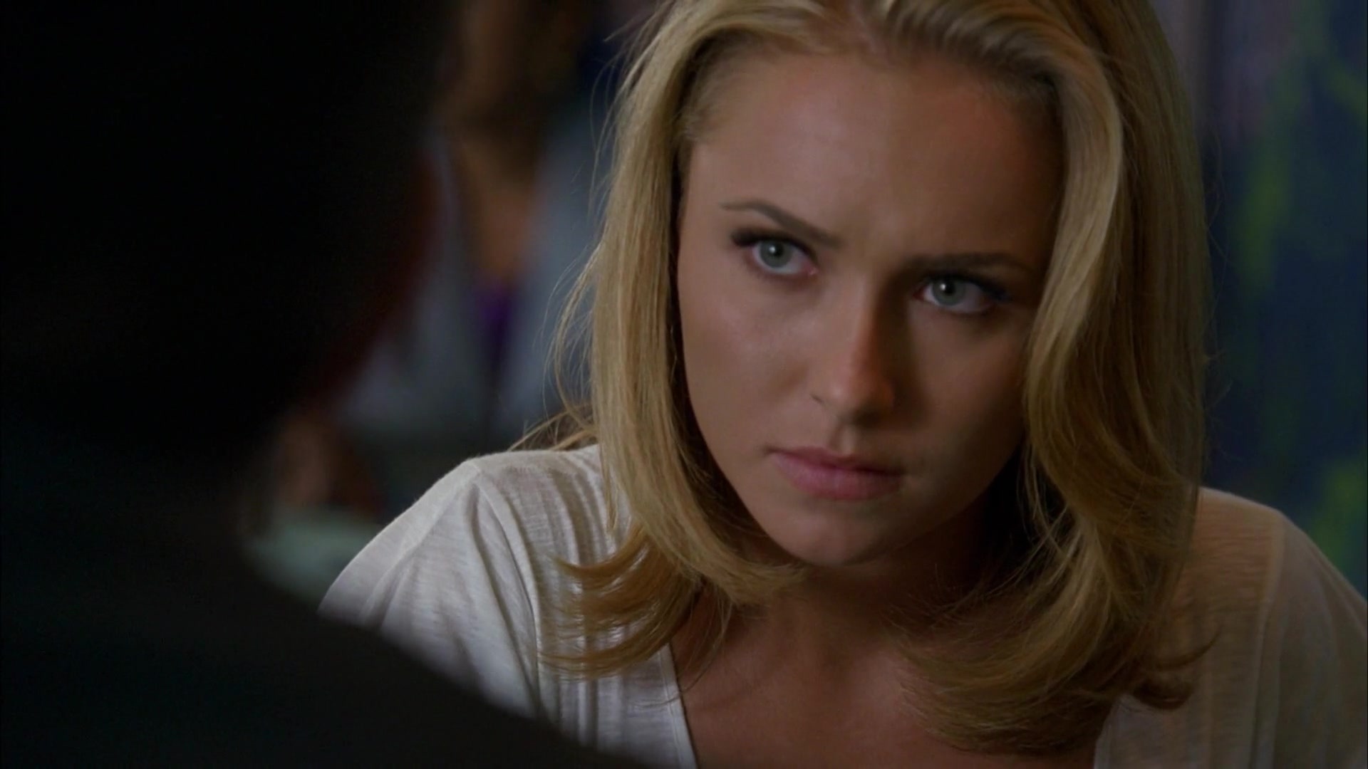 Heroes_S04E03_1080p_3137.jpg Heroes_S04E03_1080p_3137.jpg