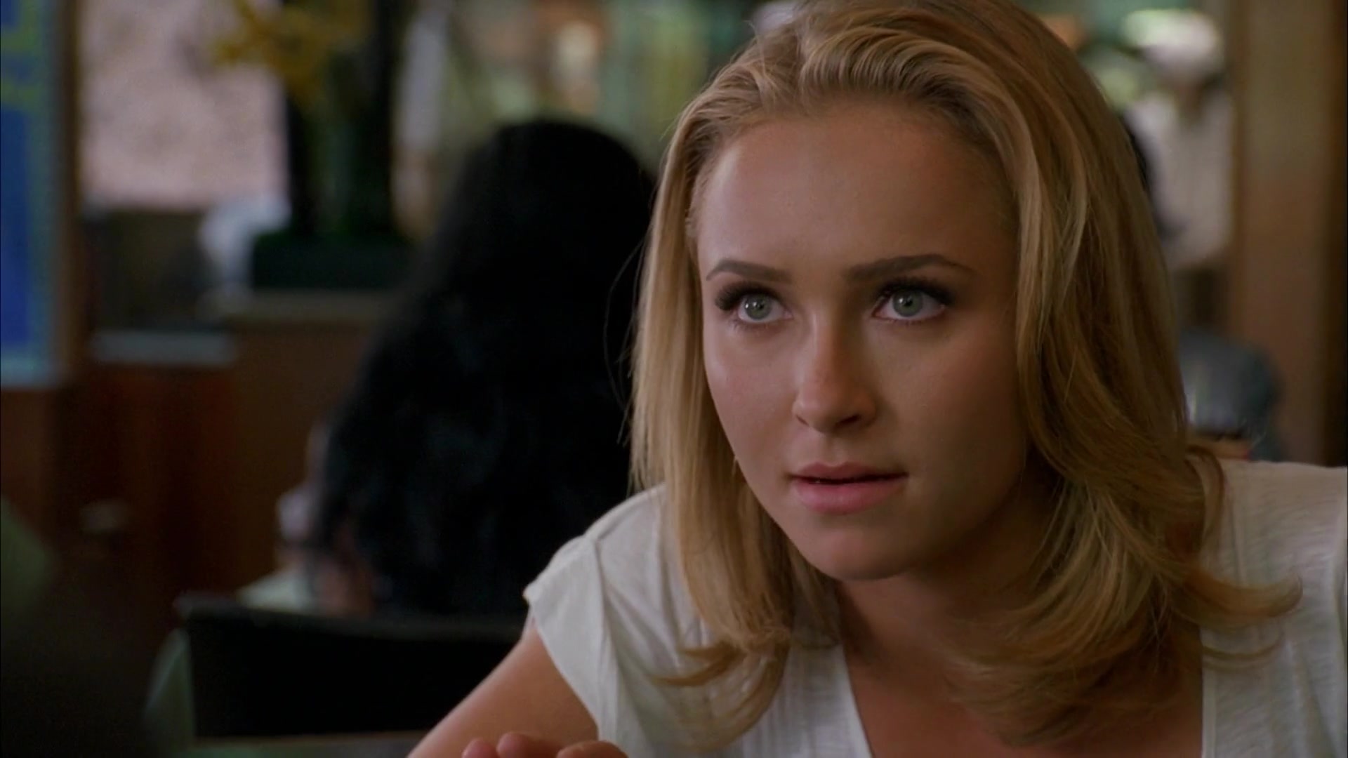 Heroes_S04E03_1080p_3532.jpg