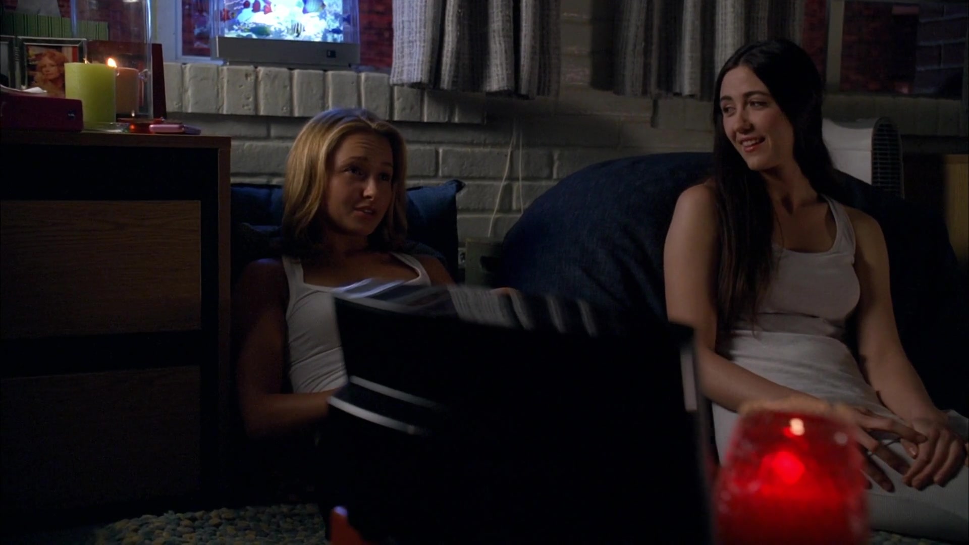 Heroes_S04E03_1080p_5284.jpg Heroes_S04E03_1080p_5284.jpg