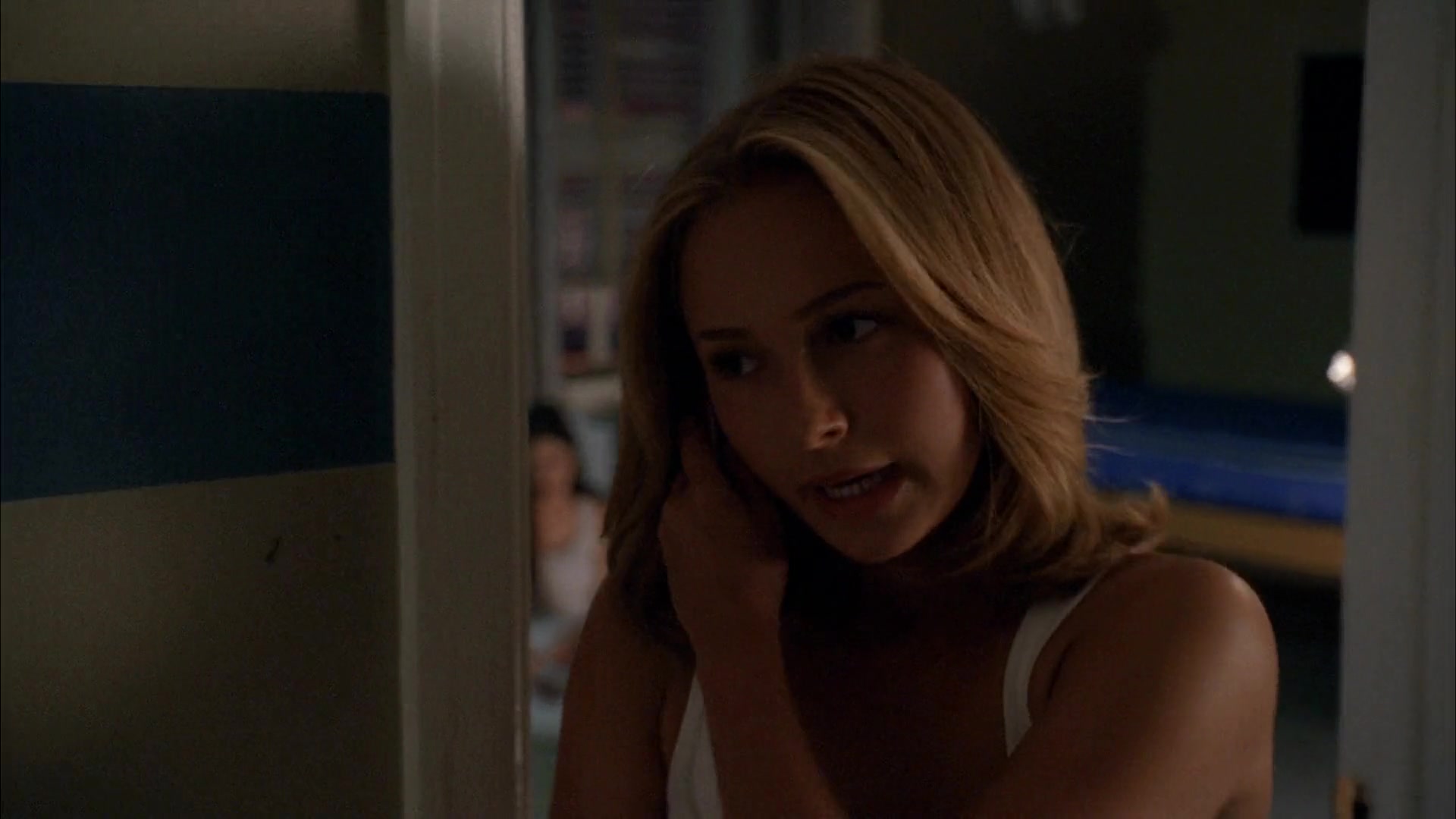 Heroes_S04E03_1080p_5462.jpg Heroes_S04E03_1080p_5462.jpg
