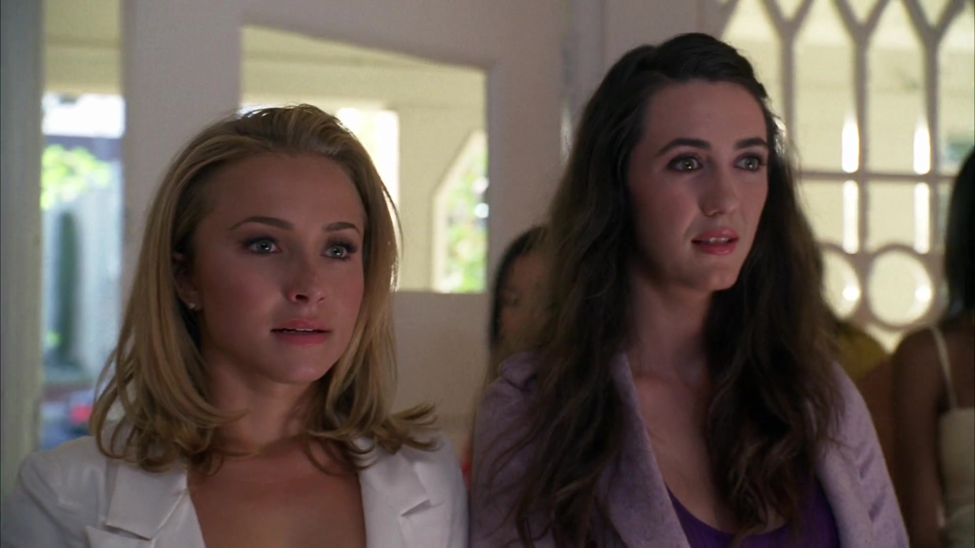 Heroes_S04E04_1080p_1900.jpg Heroes_S04E04_1080p_1900.jpg
