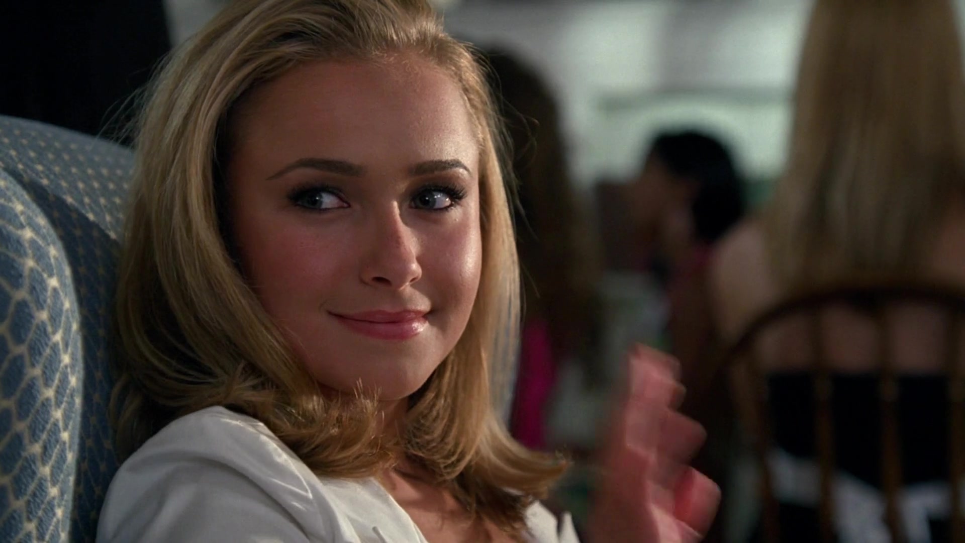 Heroes_S04E04_1080p_2099.jpg