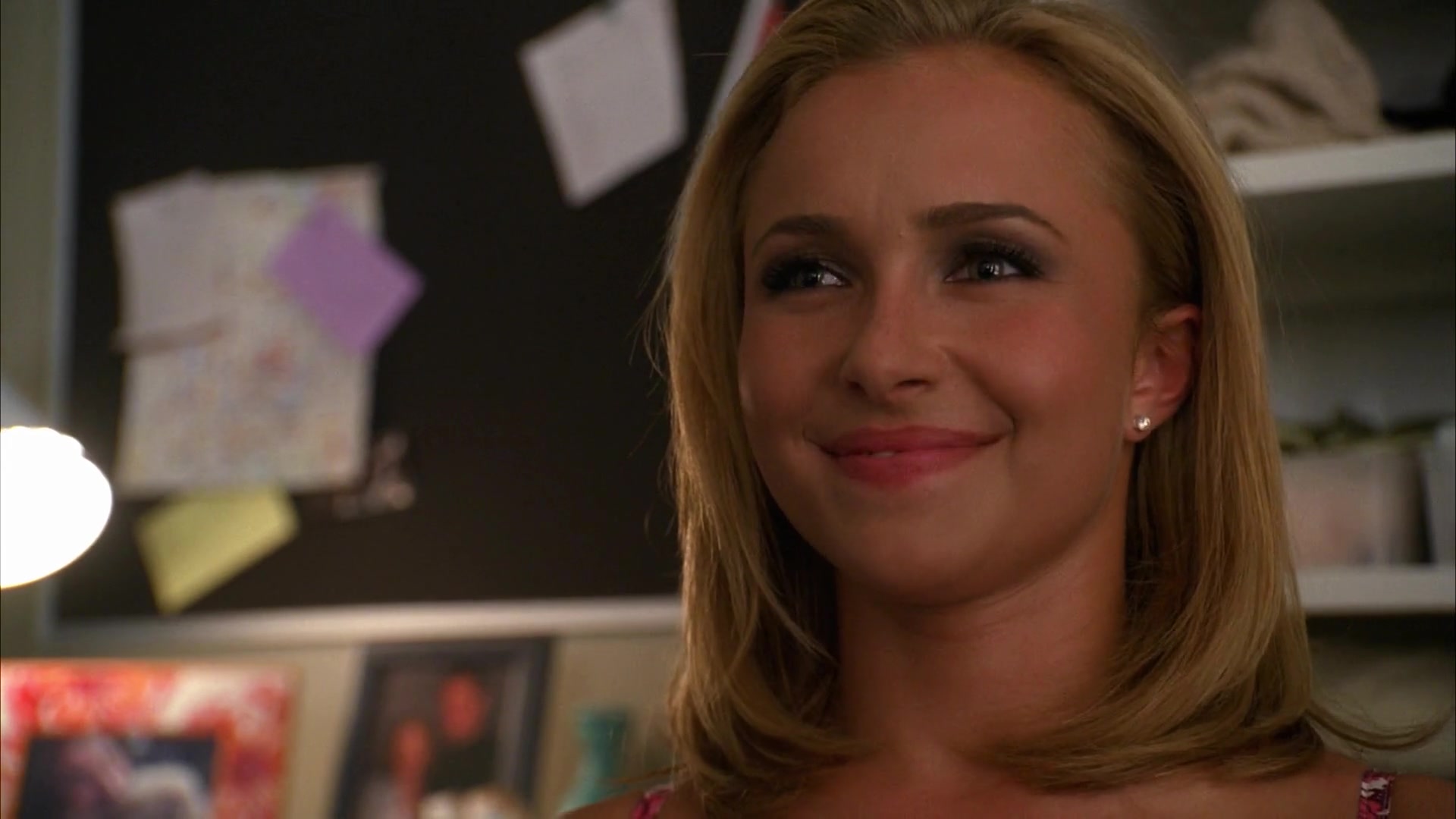 Heroes_S04E04_1080p_2718.jpg Heroes_S04E04_1080p_2718.jpg