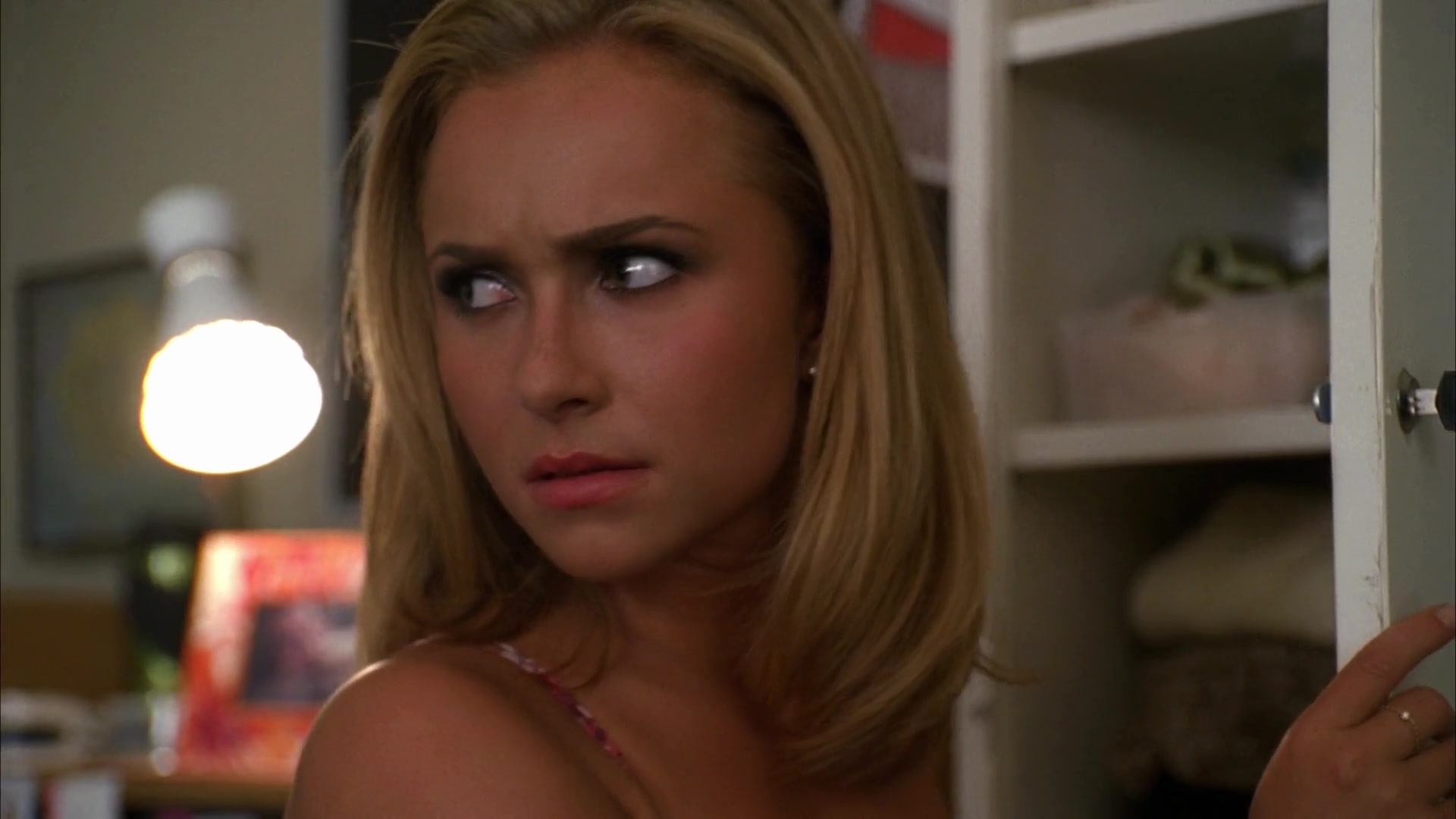 Heroes_S04E04_1080p_2755.jpg Heroes_S04E04_1080p_2755.jpg