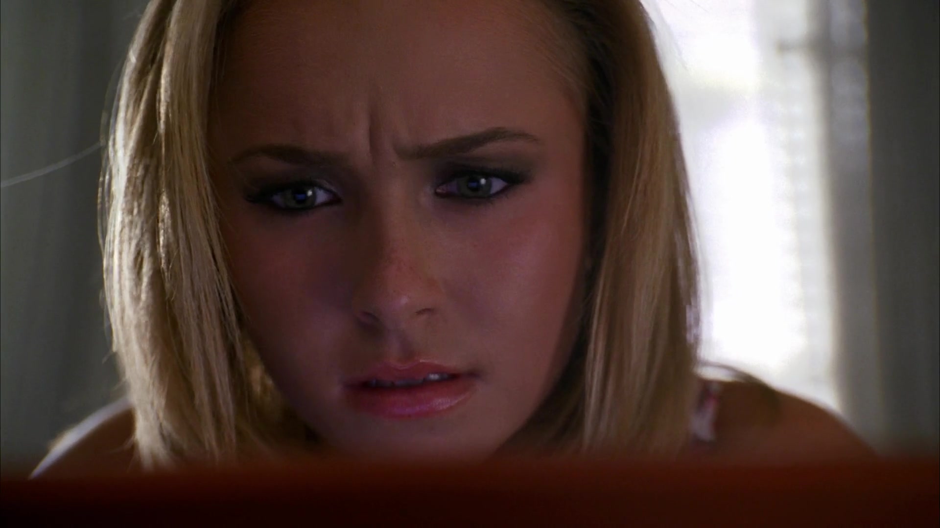 Heroes_S04E04_1080p_2835.jpg Heroes_S04E04_1080p_2835.jpg