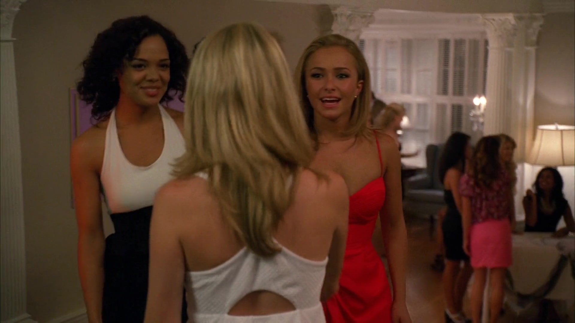 Heroes_S04E04_1080p_4131.jpg Heroes_S04E04_1080p_4131.jpg