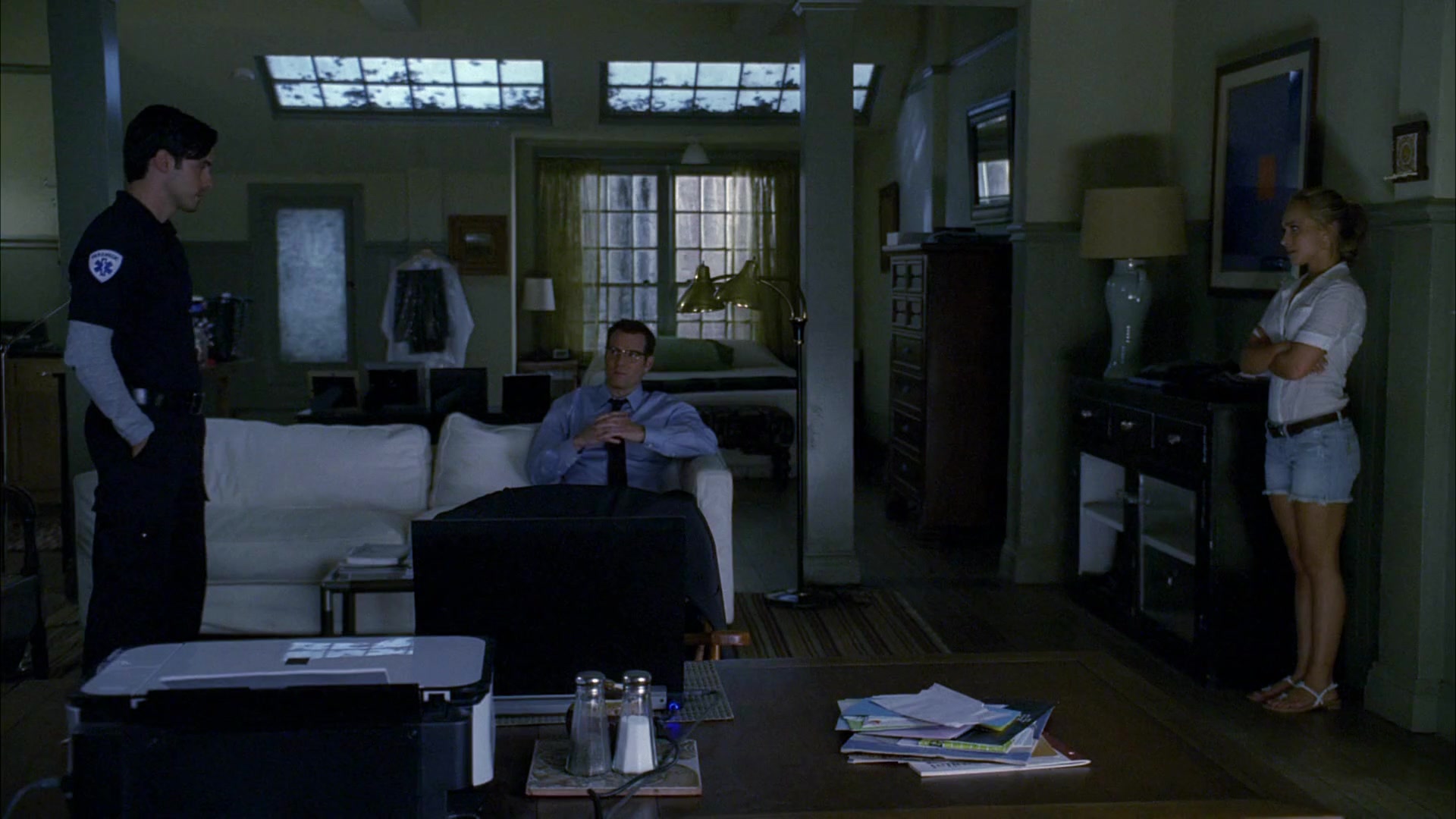 Heroes_S04E05_1080p__1475.jpg Heroes_S04E05_1080p__1475.jpg