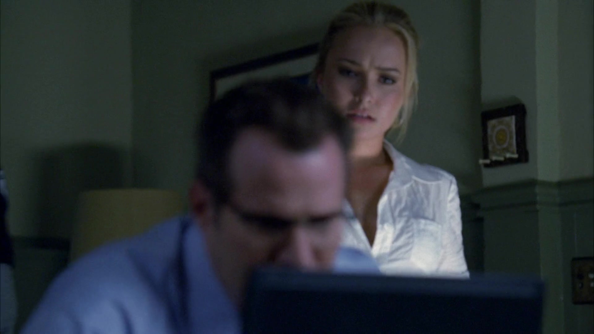 Heroes_S04E05_1080p__1497.jpg Heroes_S04E05_1080p__1497.jpg