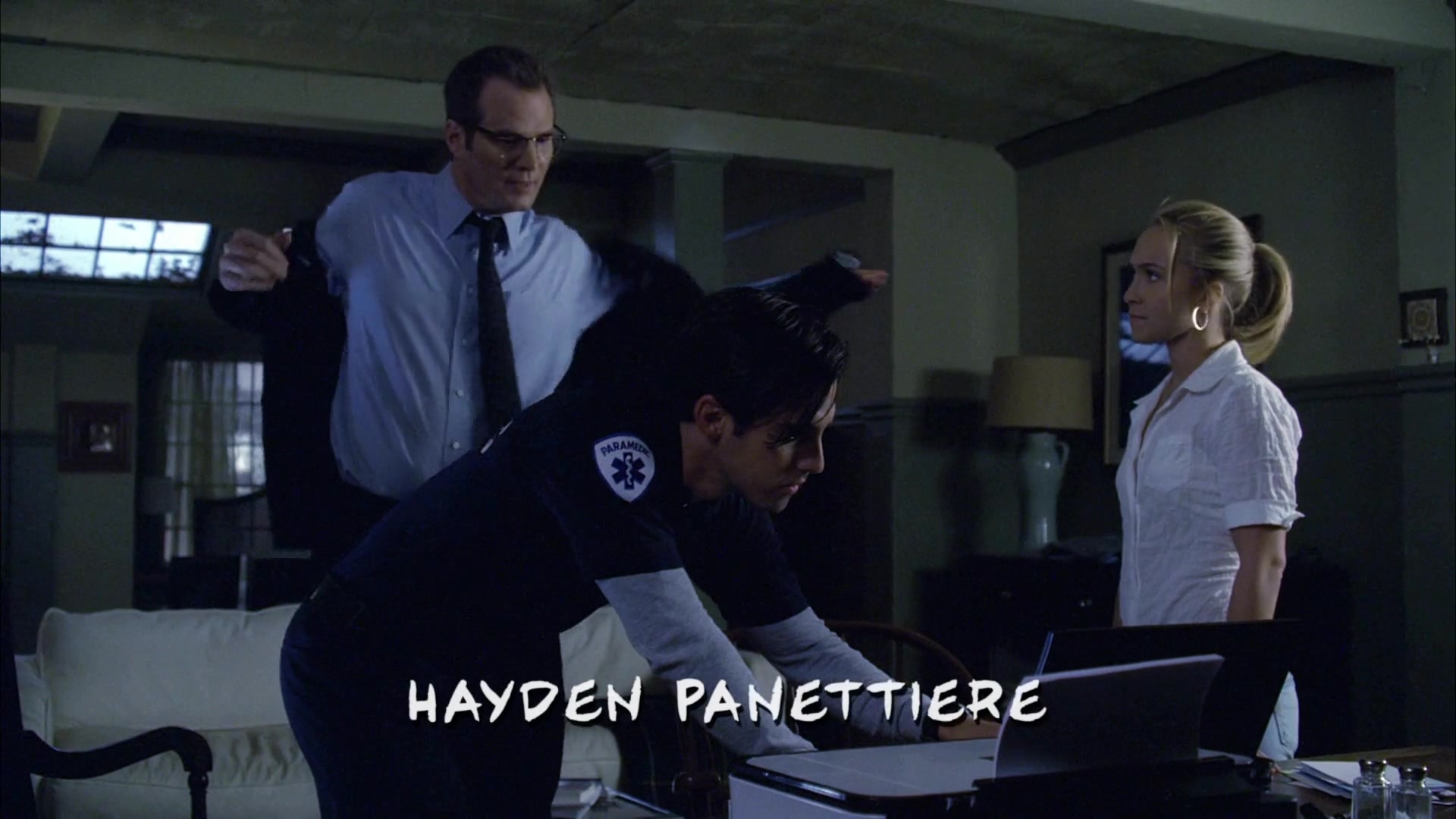 Heroes_S04E05_1080p__1599.jpg Heroes_S04E05_1080p__1599.jpg