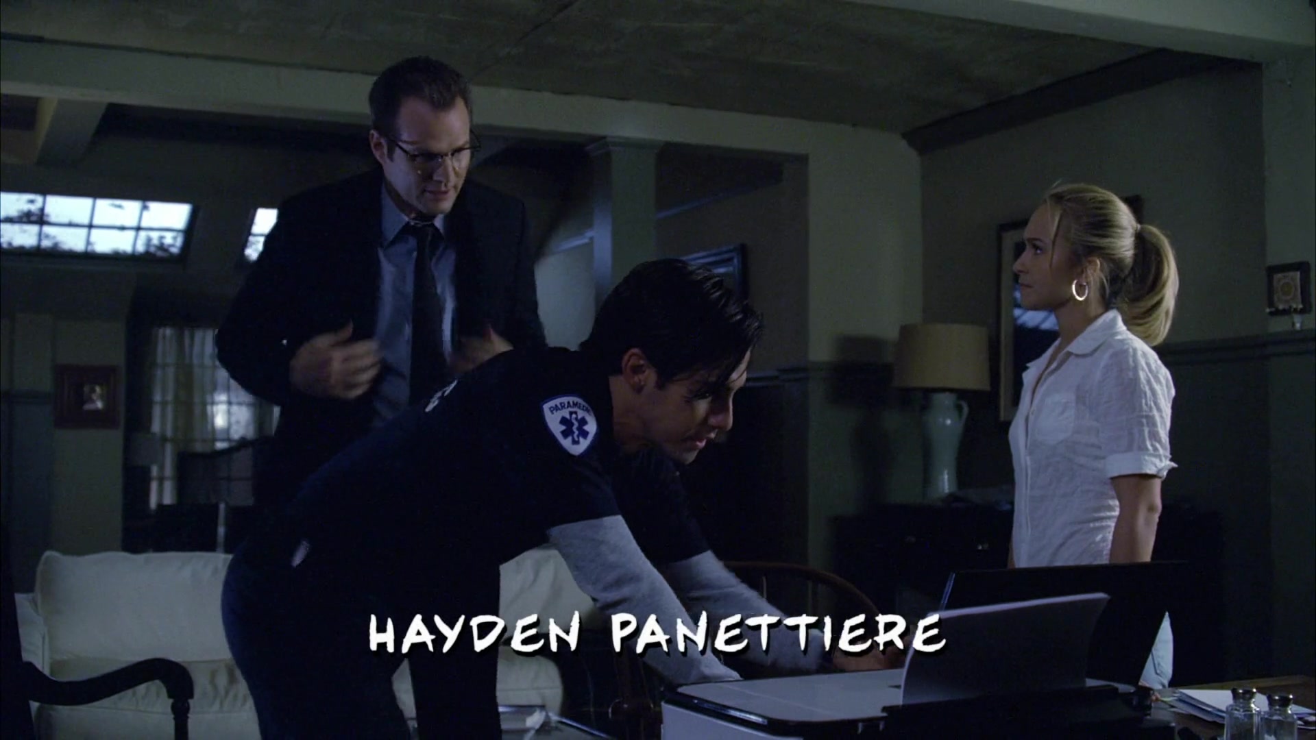 Heroes_S04E05_1080p__1600.jpg Heroes_S04E05_1080p__1600.jpg