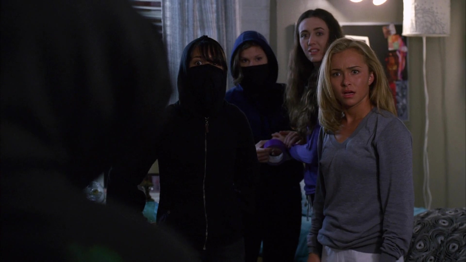 Heroes_S04E06_1080p_1100.jpg Heroes_S04E06_1080p_1100.jpg