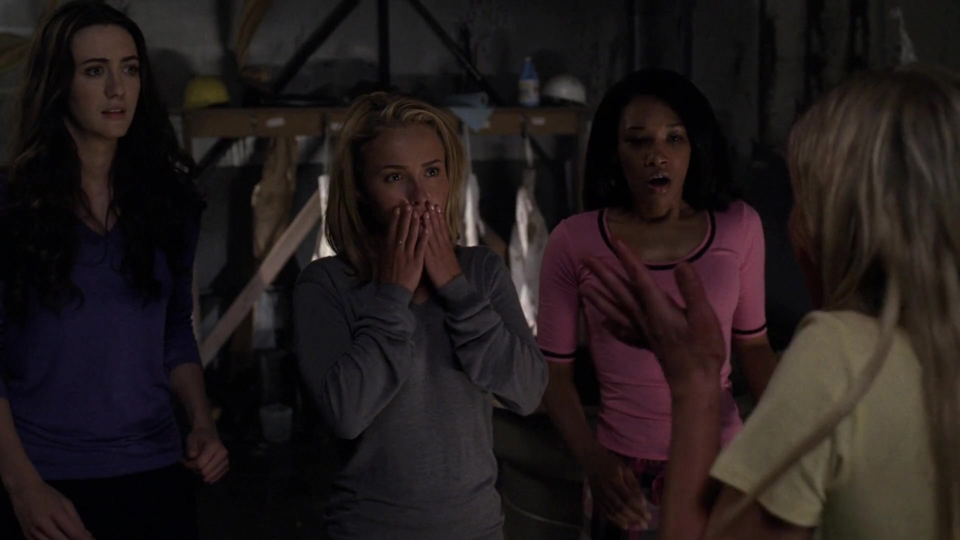 Heroes_S04E06_1080p_1839.jpg Heroes_S04E06_1080p_1839.jpg