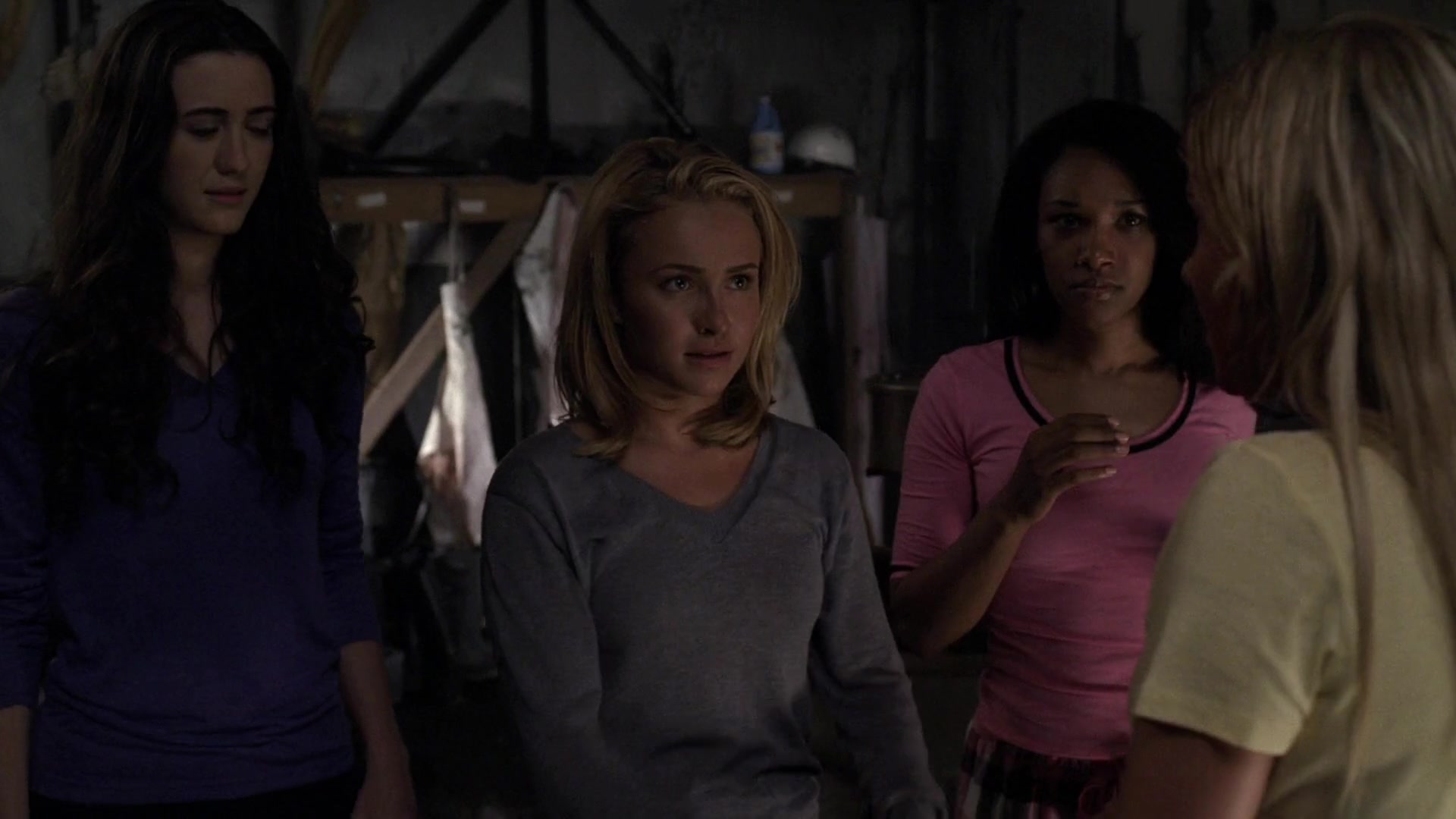 Heroes_S04E06_1080p_1859.jpg Heroes_S04E06_1080p_1859.jpg