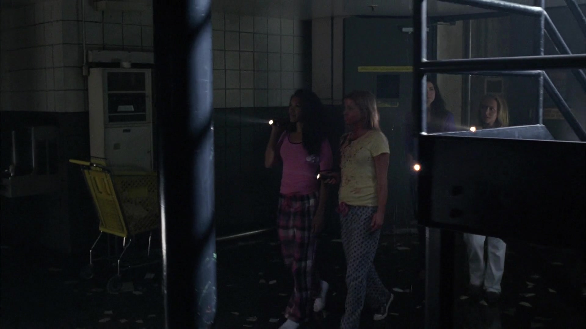 Heroes_S04E06_1080p_2442.jpg Heroes_S04E06_1080p_2442.jpg