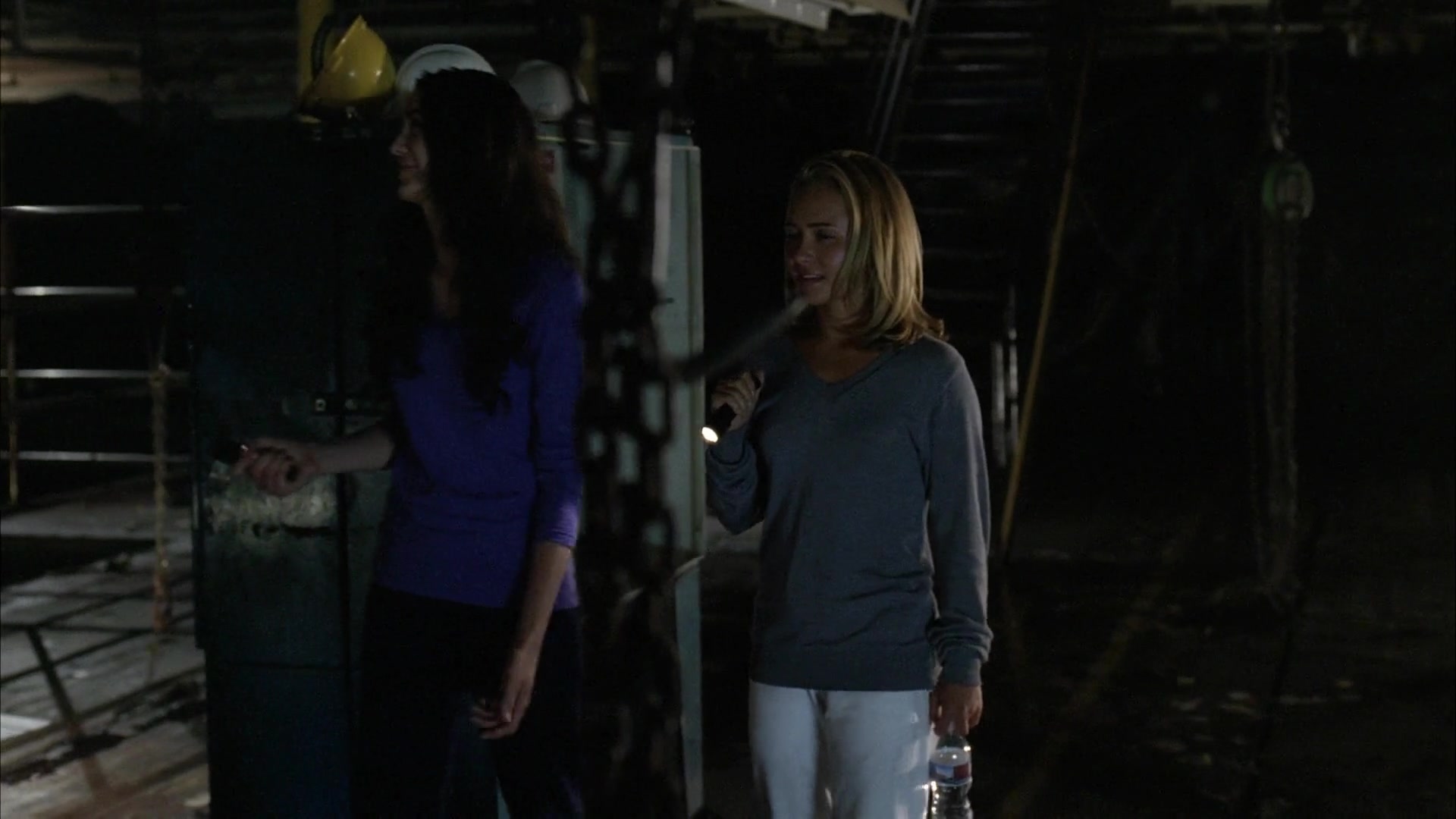 Heroes_S04E06_1080p_2544.jpg Heroes_S04E06_1080p_2544.jpg