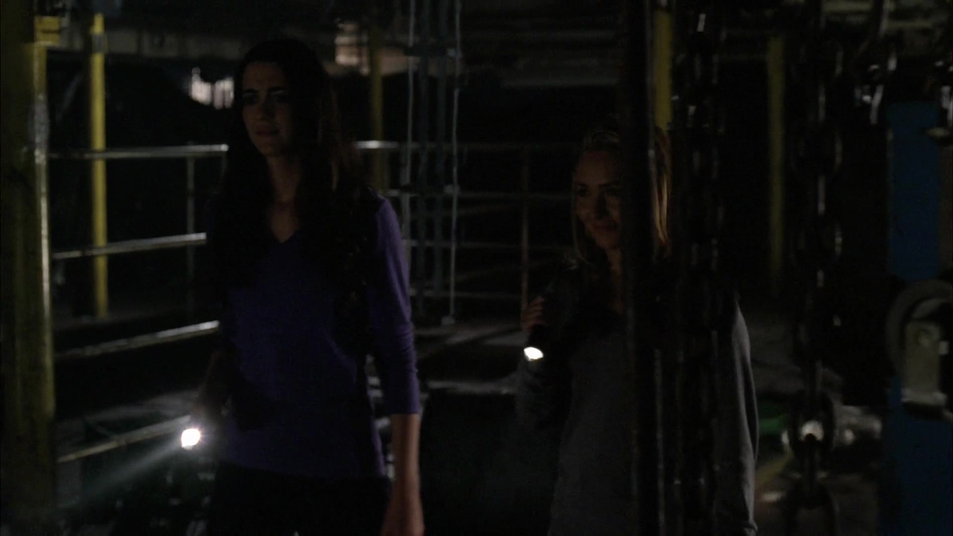 Heroes_S04E06_1080p_2559.jpg