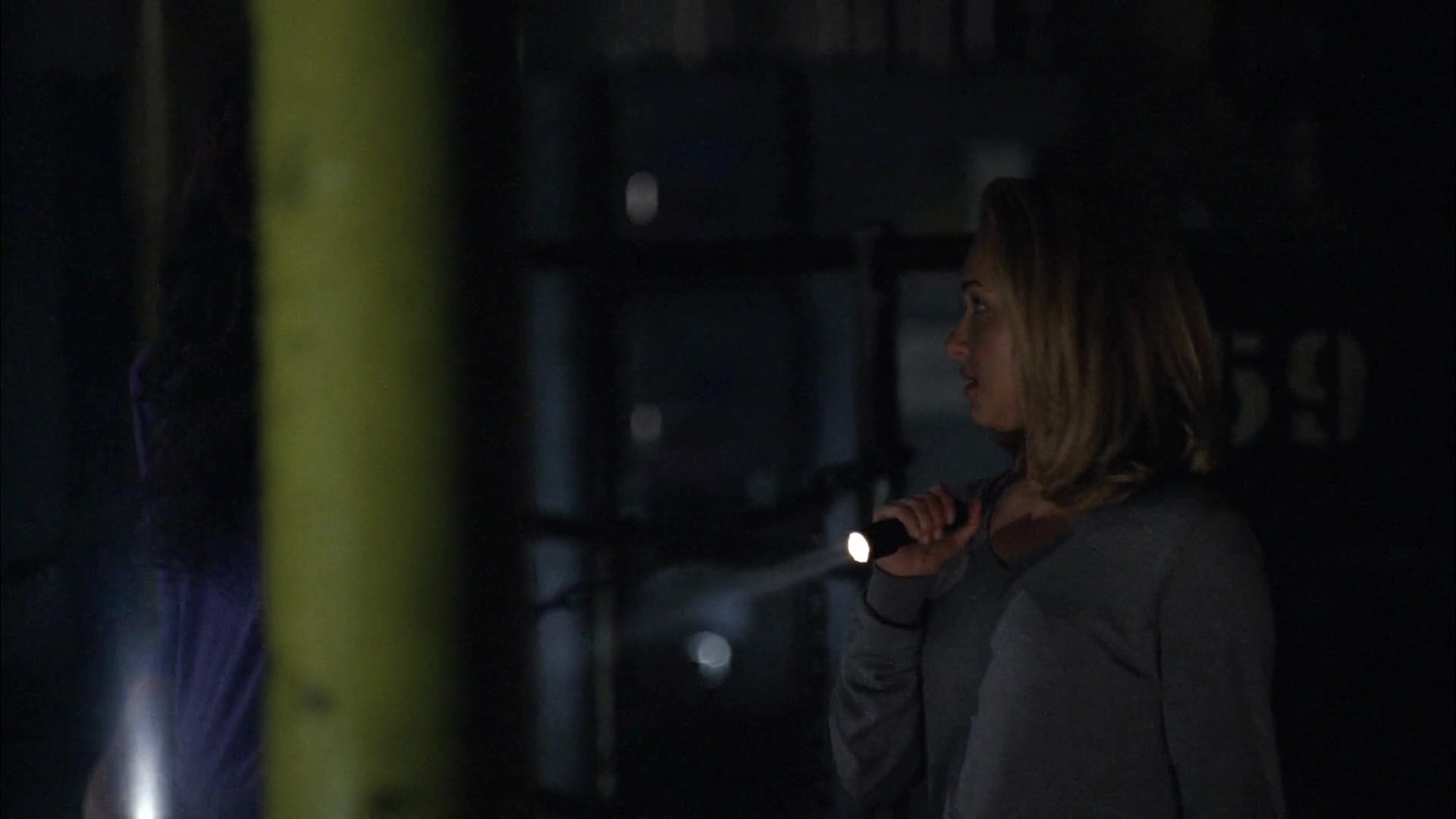 Heroes_S04E06_1080p_2602.jpg Heroes_S04E06_1080p_2602.jpg