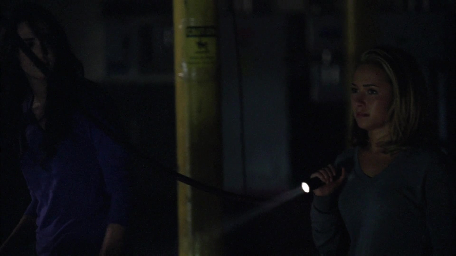 Heroes_S04E06_1080p_2611.jpg