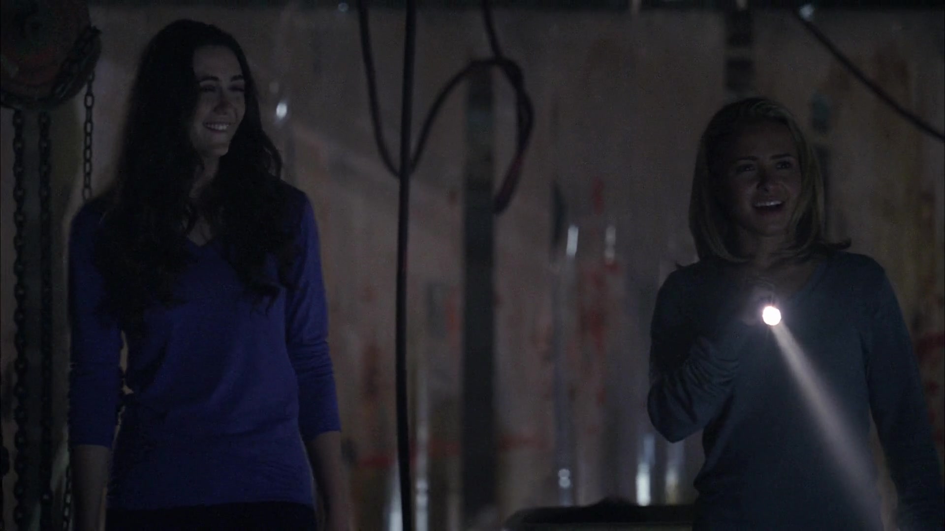 Heroes_S04E06_1080p_2639.jpg Heroes_S04E06_1080p_2639.jpg