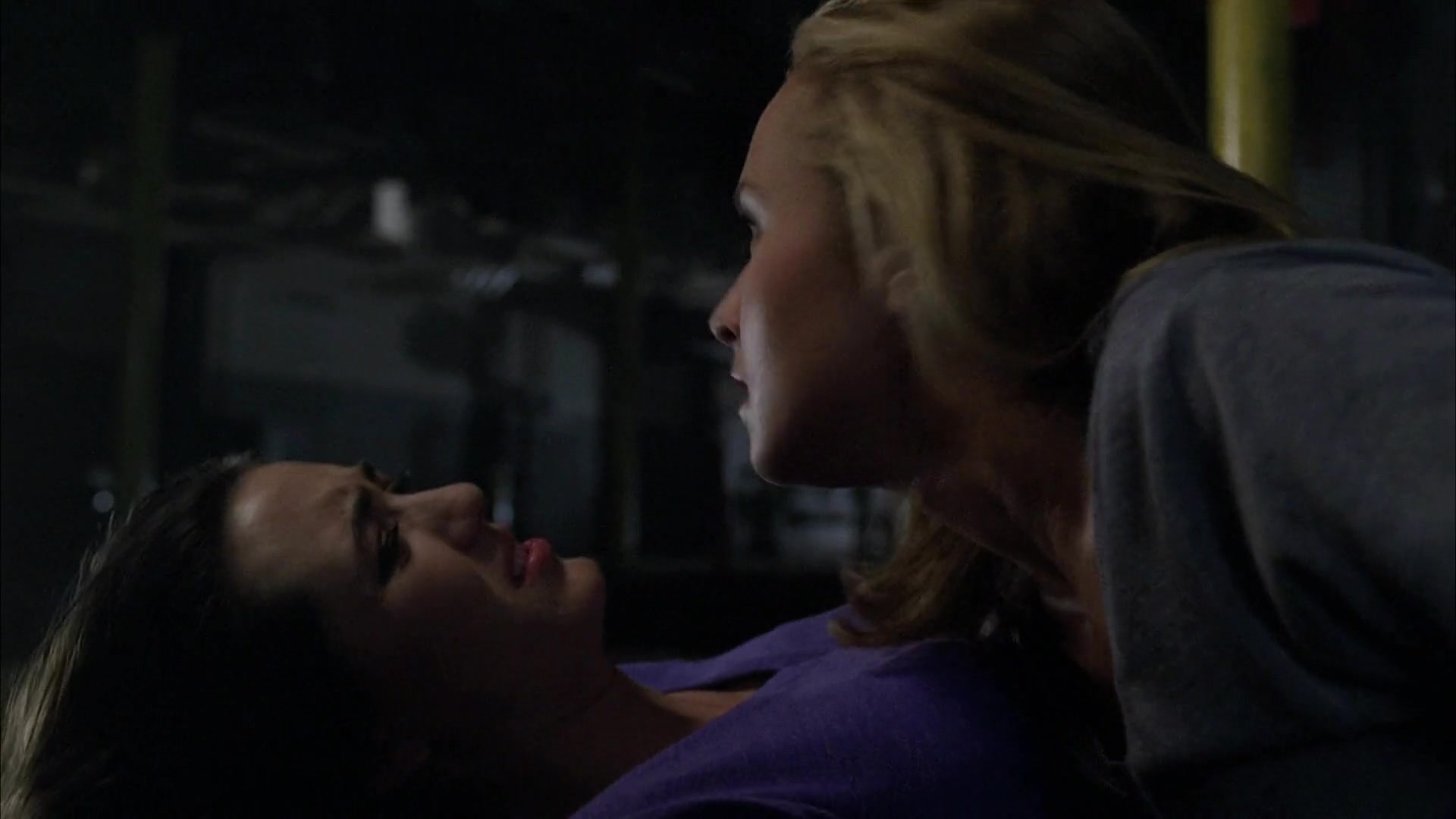 Heroes_S04E06_1080p_2757.jpg Heroes_S04E06_1080p_2757.jpg