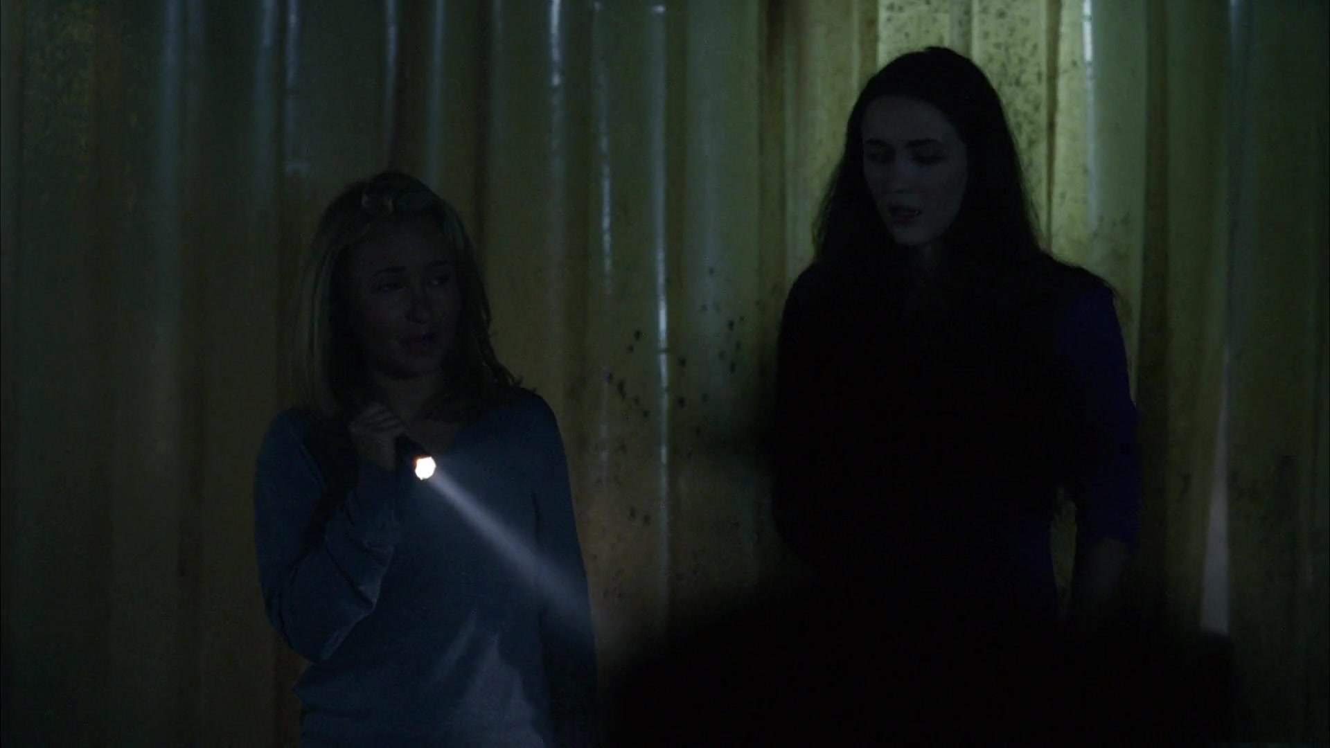 Heroes_S04E06_1080p_3847.jpg Heroes_S04E06_1080p_3847.jpg