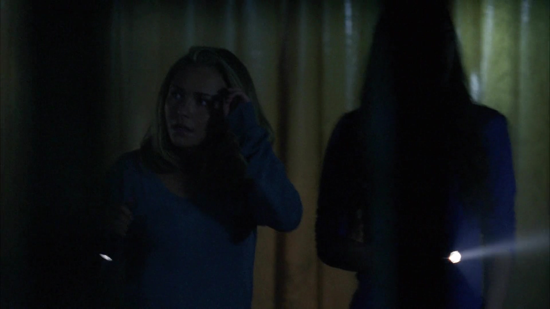 Heroes_S04E06_1080p_3854.jpg Heroes_S04E06_1080p_3854.jpg